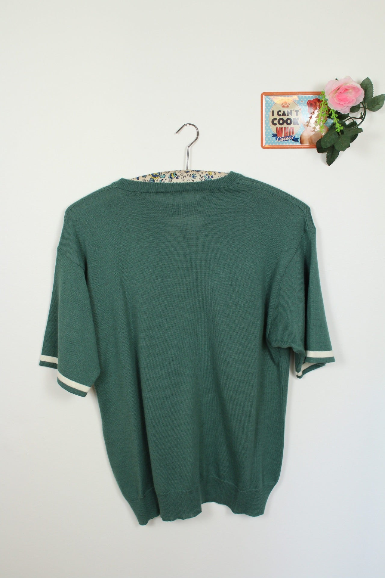 🌸Pull vintage 80's vert sapin -motifs brodés central feuilles en arabesque🍒