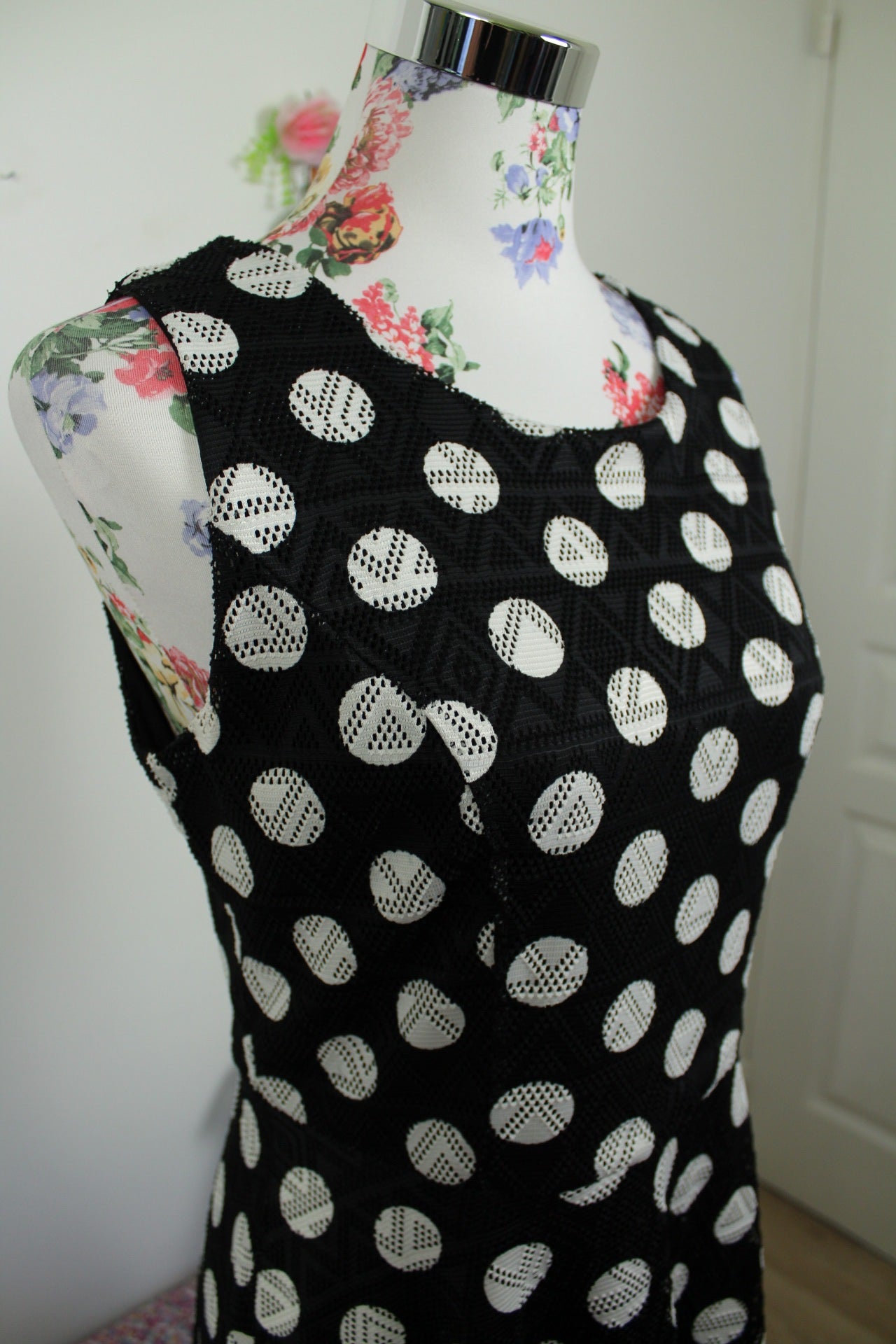 🌸🍒Robe pin-up/rockabilly Jus d'Orange pois ajourés - Taille 38🍒🌸