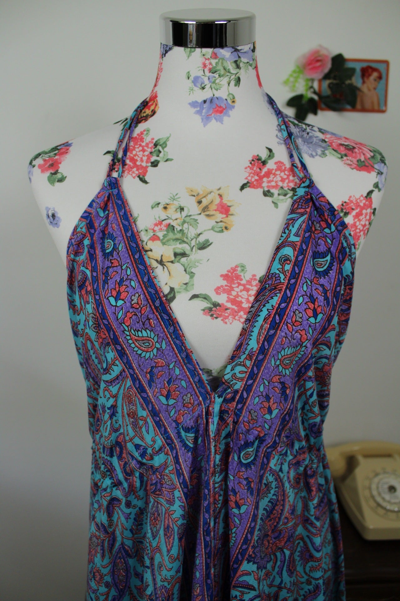 🌸🍒Robe longue en soie summer vives turquoise, paisley & fleurs stylisées - Taille 40/42🍒🌸