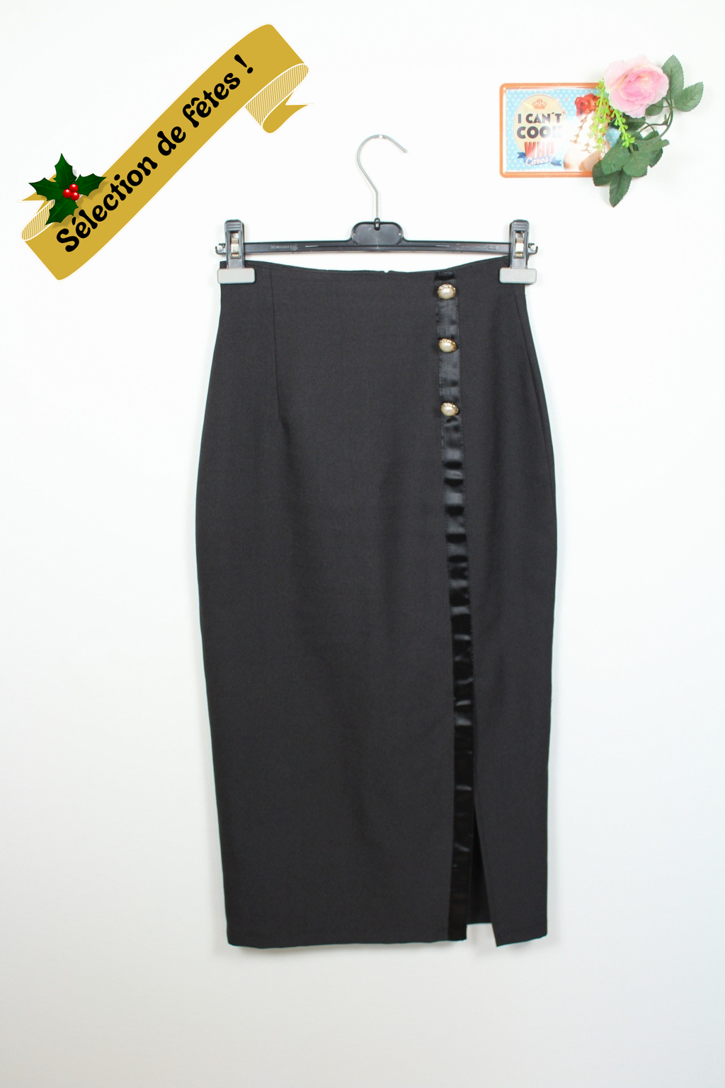 ✨Jupe crayon longue vintage chic - détails satinés et boutons dorés ✨