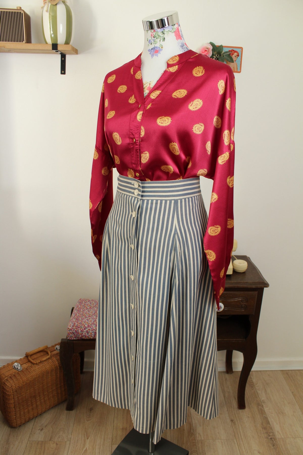 Jupe midi Navy vintage années 90 esprit marin à rayures en lin - Taille 42