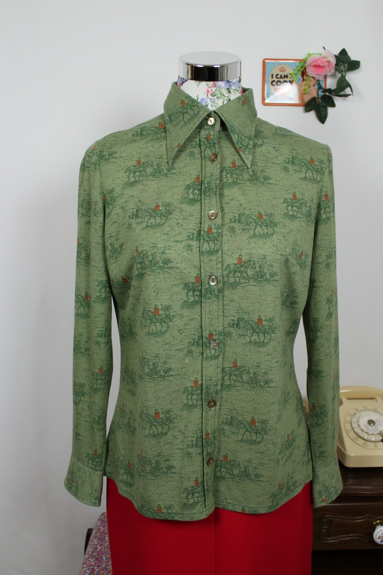🌸🍒Chemise vintage 70's "chasse à courre" chevaux - made in France - Taille 38🍒🌸