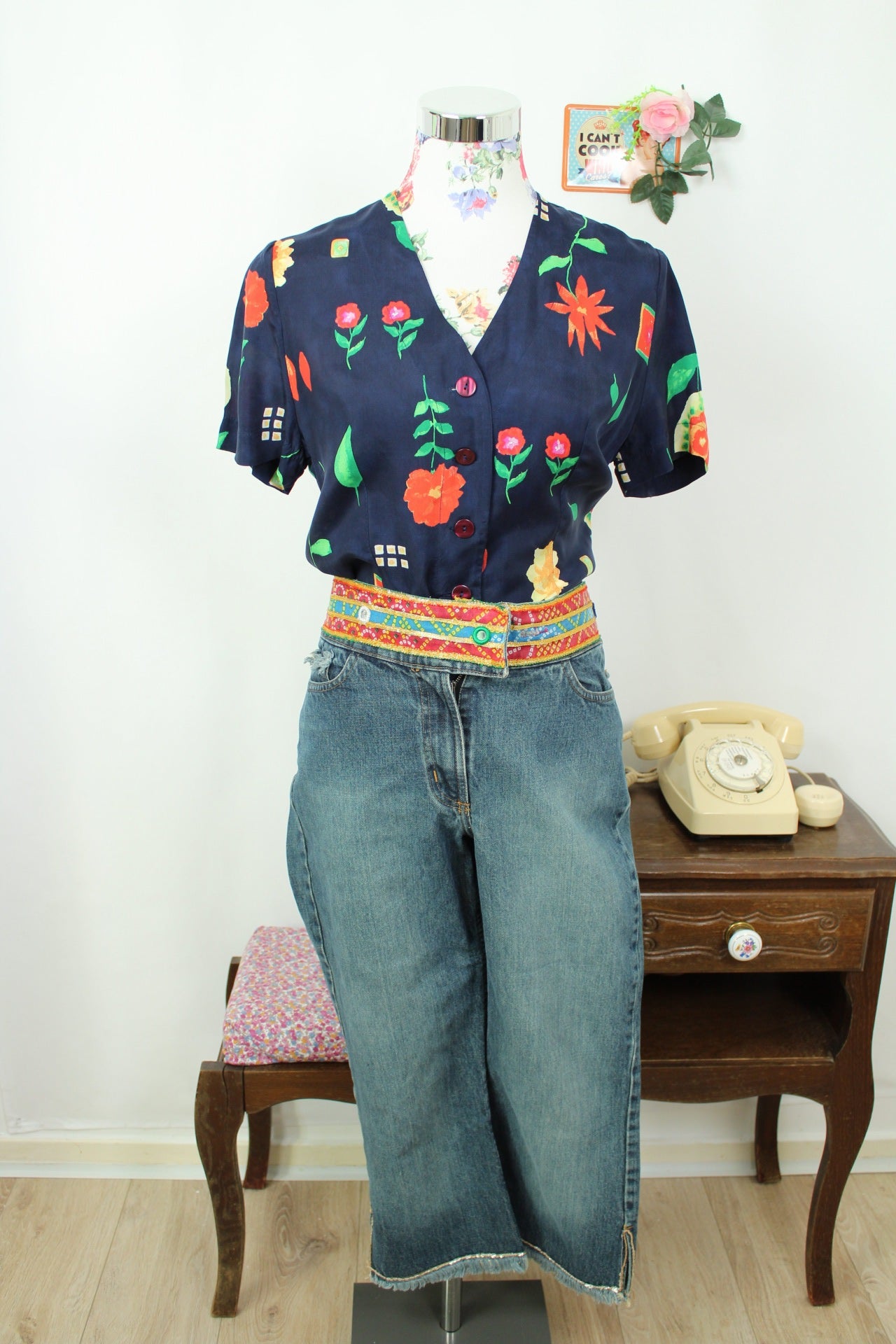 🍒🌸Pantacourt denim Kookaï 2000's/Y2k boho - brodé façon miroirs - Taille 38🌸🍒