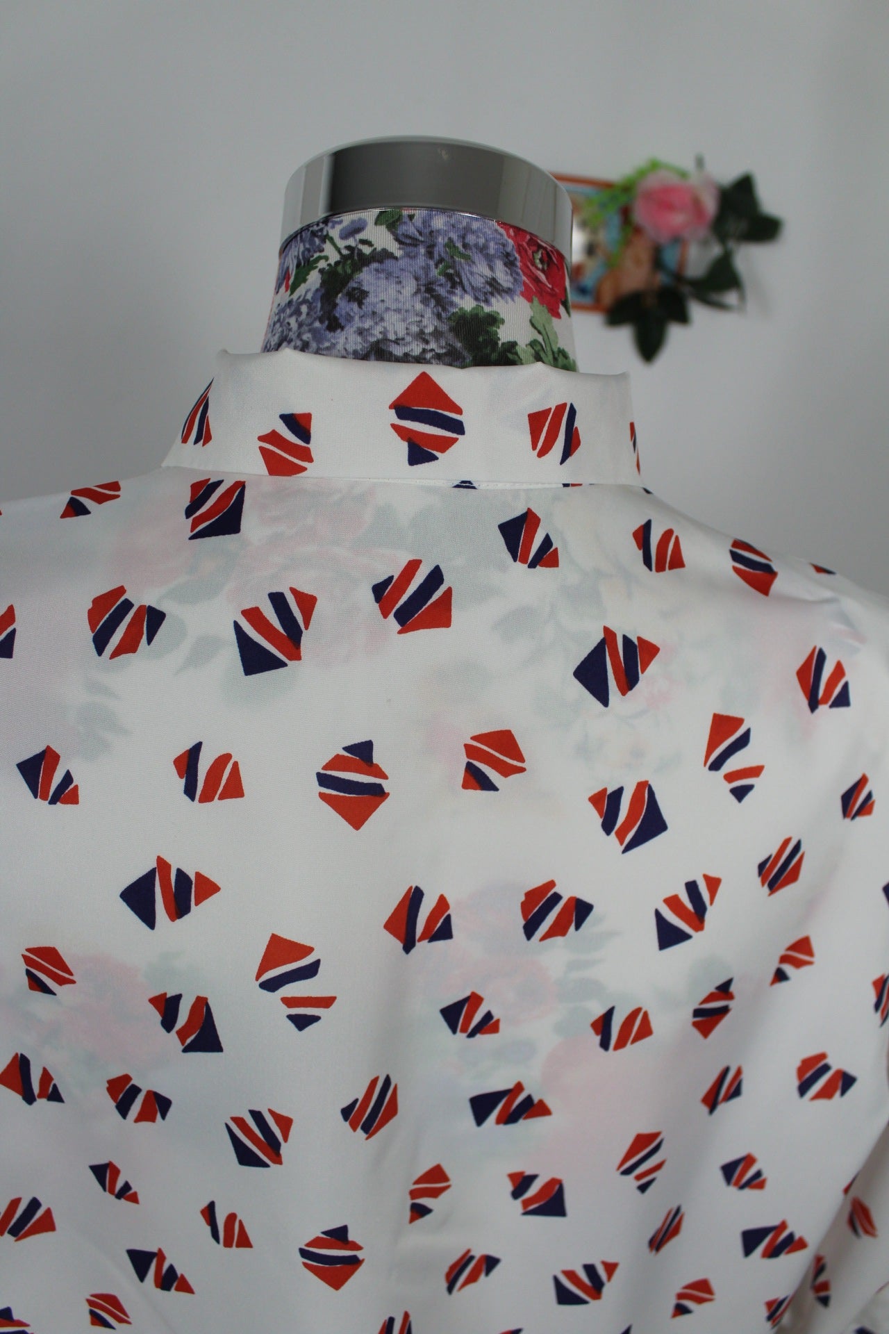 🌸🍒Chemisier vintage 80's blanc motifs géométriques - manches bouffantes - Taille 40/42