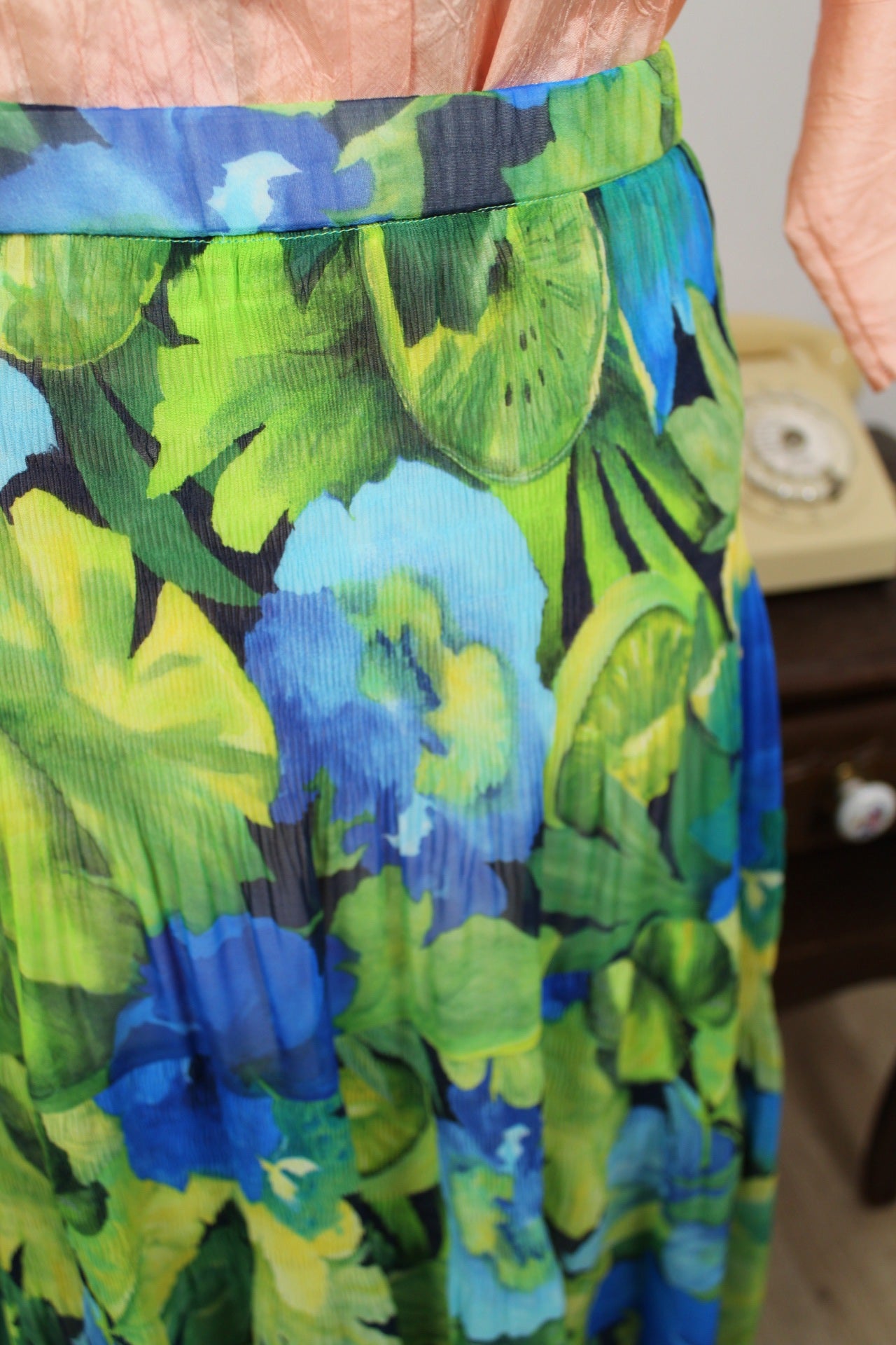 🌸🍒Jupe vintage 90's fleurs & fruits plissée ultra légère - Taille 50 à 54🍒🌸