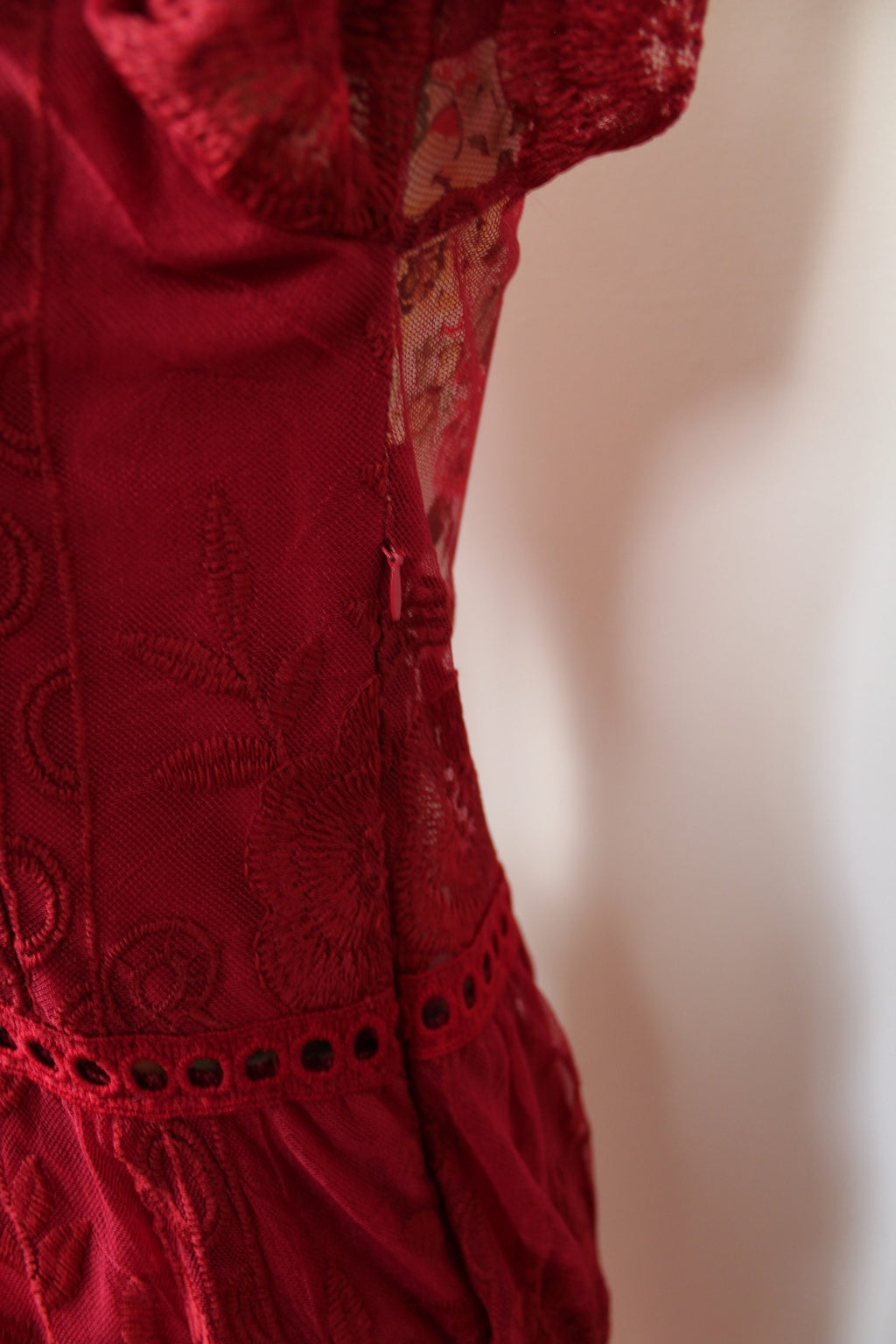 ✨ Robe longue bordeaux bohème ajourée ✨