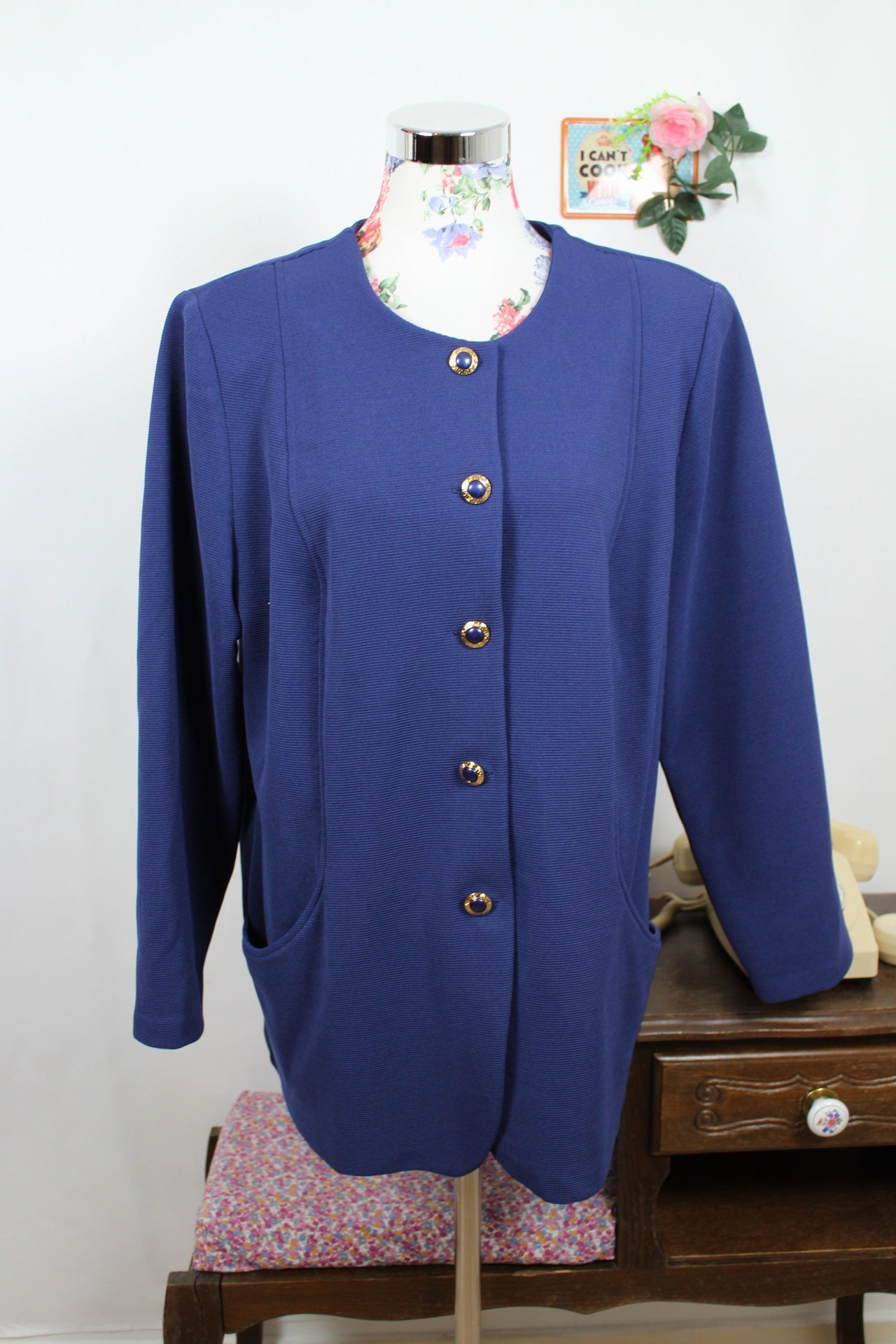 🌸🍒Veste blazer vintage 80/90s - bleu roi à boutons bijoux chic - Taille 40/42🍒🌸