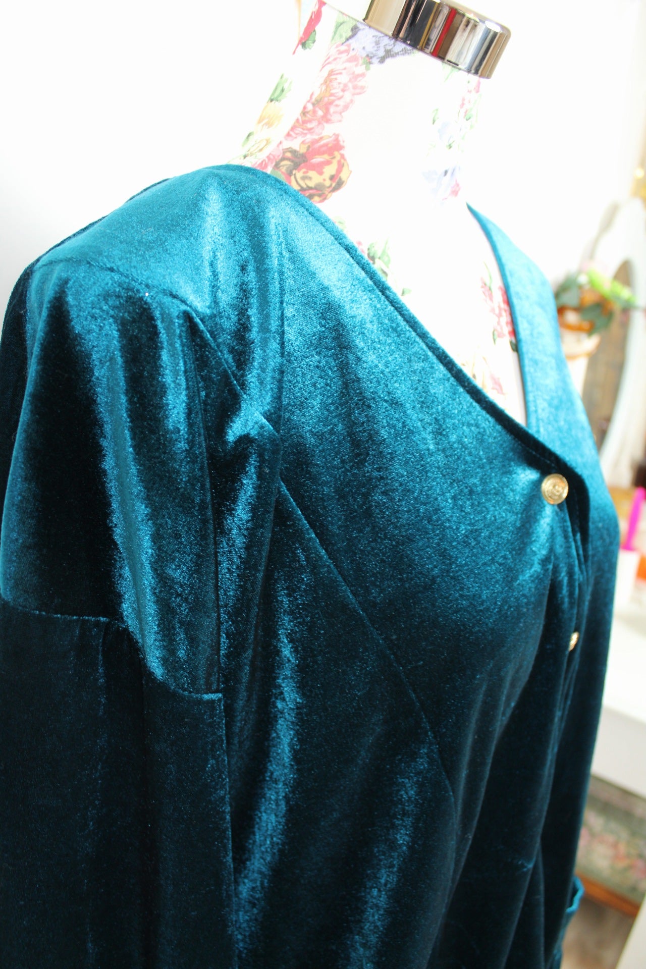 ✨Cardigan en velours émeraude vintage 80/90's - boutons couronnes dorés✨