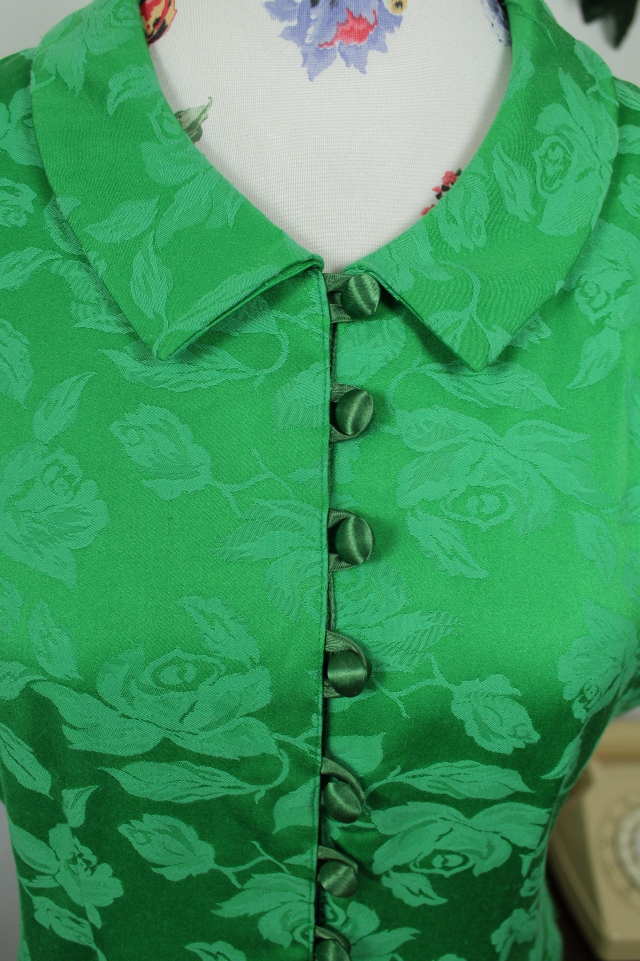 🌸🍒Robe vintage 80/90s romantique vert satiné & roses ton sur ton - Taille 40🍒🌸