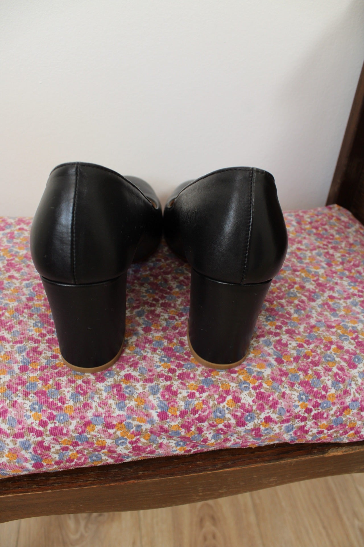 🌸🍒Escarpins rétro Les Fées de Bengale tout cuir & talon large - pointure 39🍒🌸