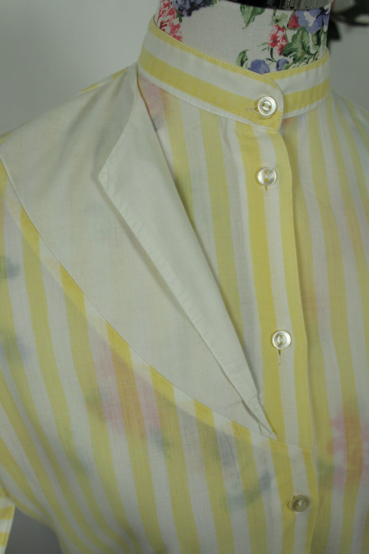 🌸🍒Chemisier jaune rayé vintage 80's col officier - T.38 ou petit 40🍒🌸