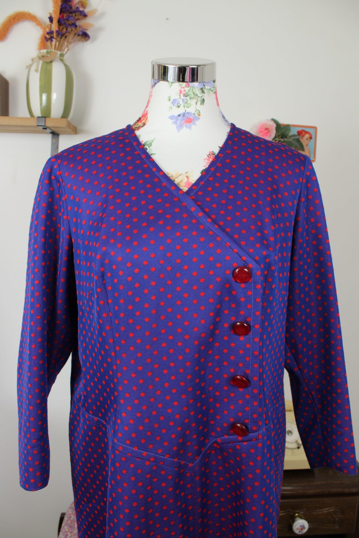 Robe pin-up vintage années 70/80 automne/hiver - violette & pois rouges - Taille 42/44