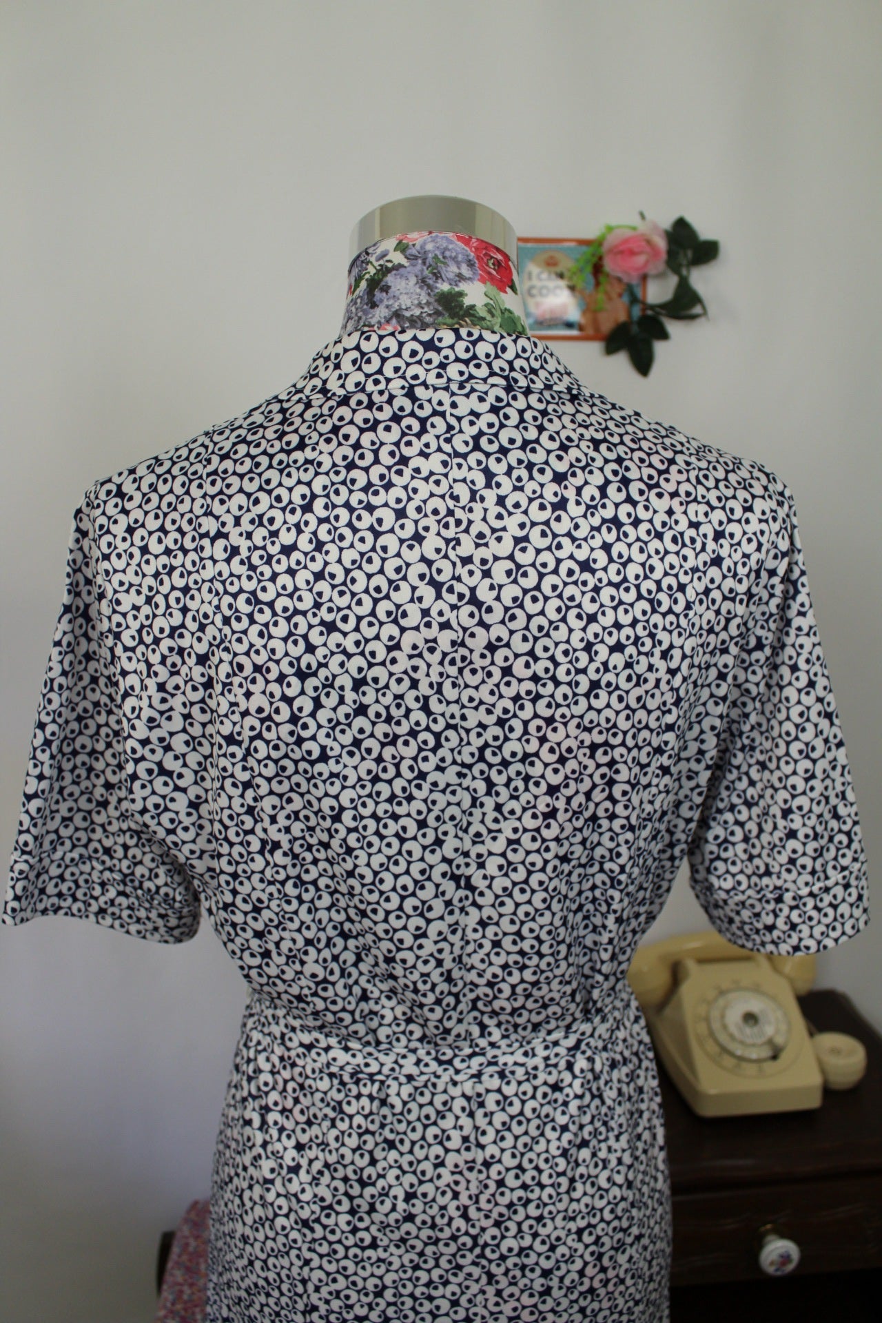 🍒🌸Robe chemisier vintage 80s à pois bleu marine - pin-up chic à la française - Taille 40/42🌸🍒