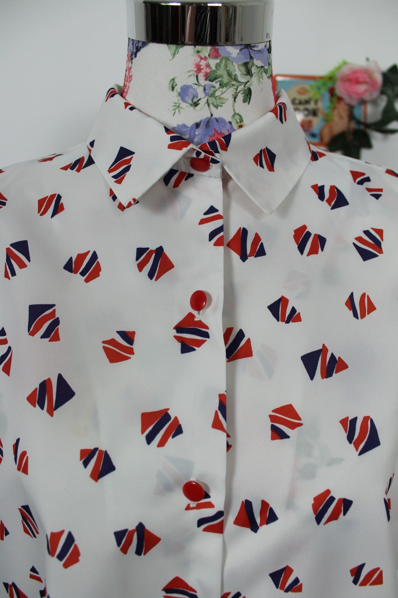 🌸🍒Chemisier vintage 80's blanc motifs géométriques - manches bouffantes - Taille 40/42