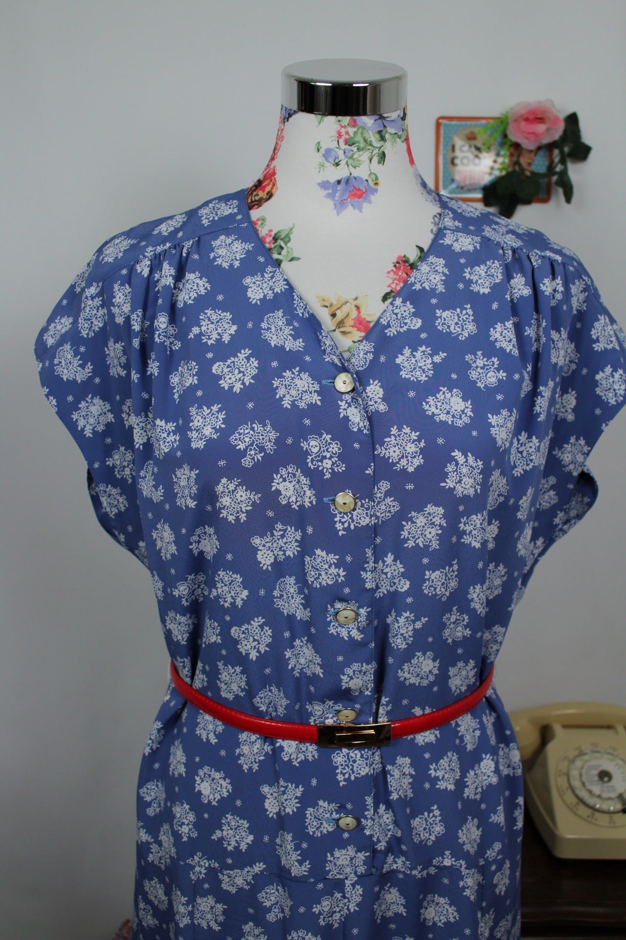 🌸🍒Robe vintage 90's bleue & bouquets de fleurs - Gevana made in France - Taille 42/44🍒🌸