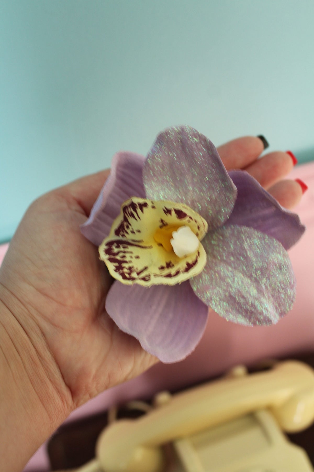 Pince à cheveux/broche rétro orchidée - création artisanale Shazam pin-up hair flowers