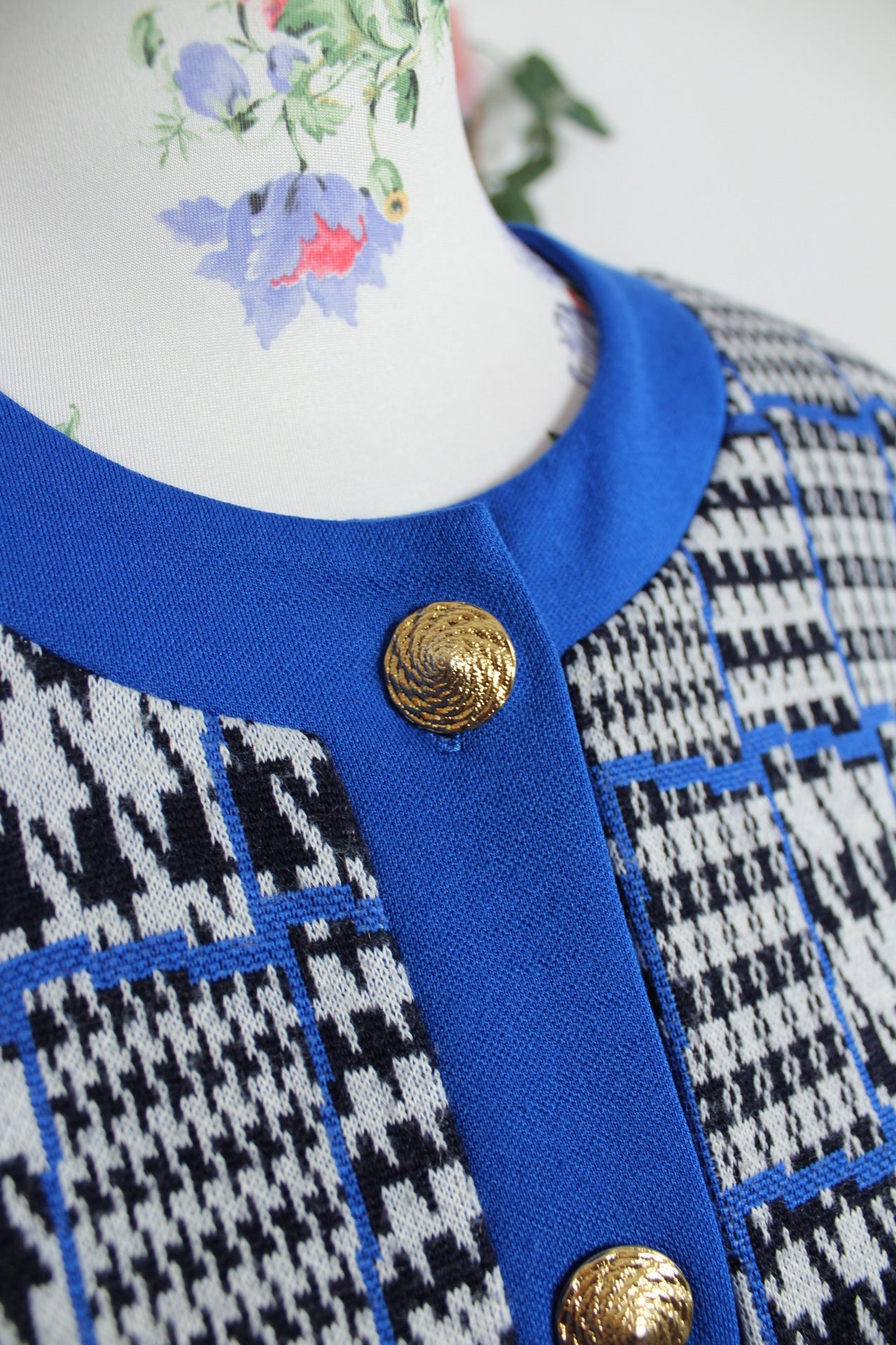 🌸🍒Cardigan vintage 80/90s graphique bleu & noir - boutons dorés chic - Taille 40/42🍒🌸