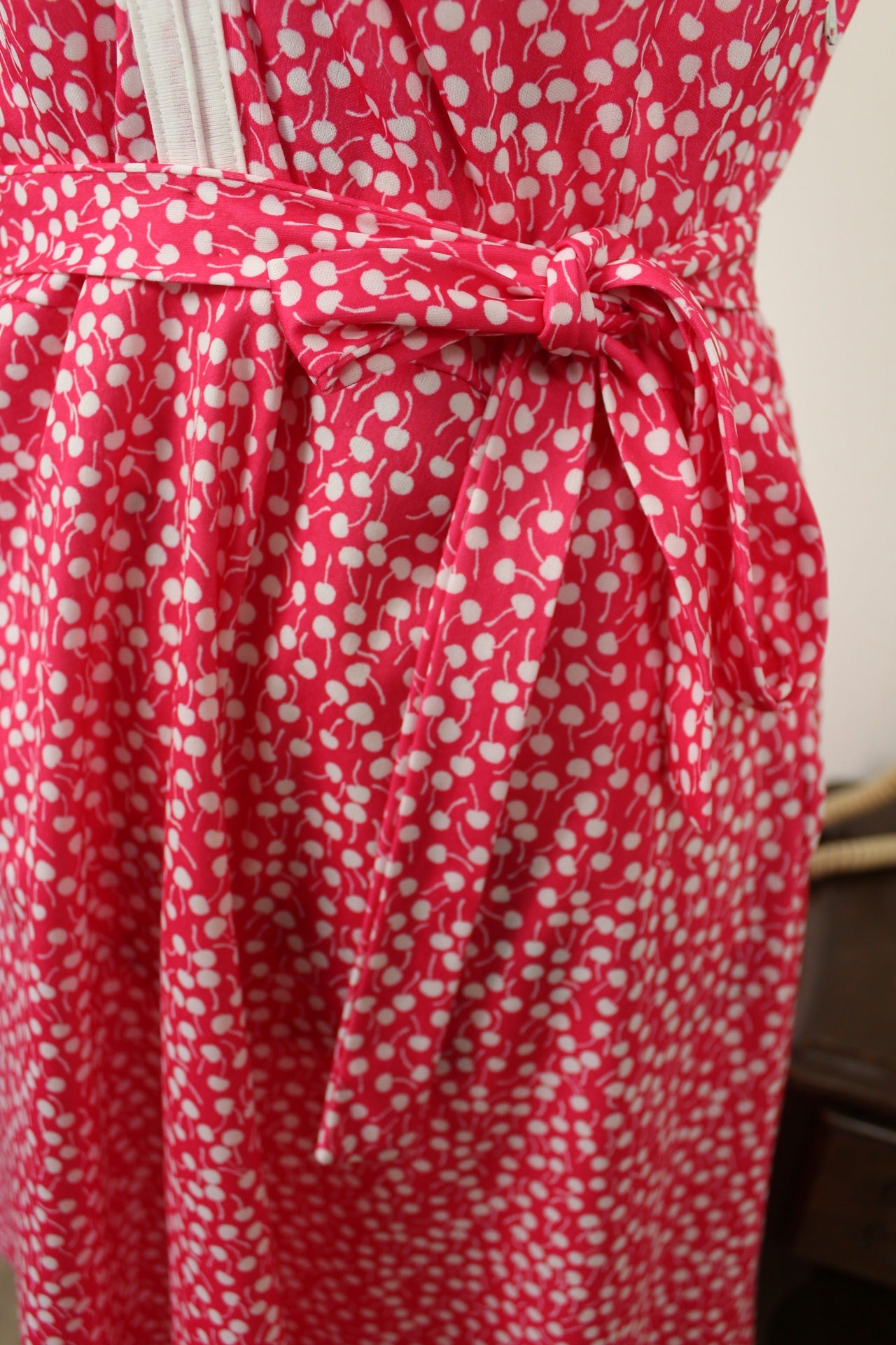 🌸🍒Robe vintage 70's rose pep's motif petites cerises style pin-up🍒🌸