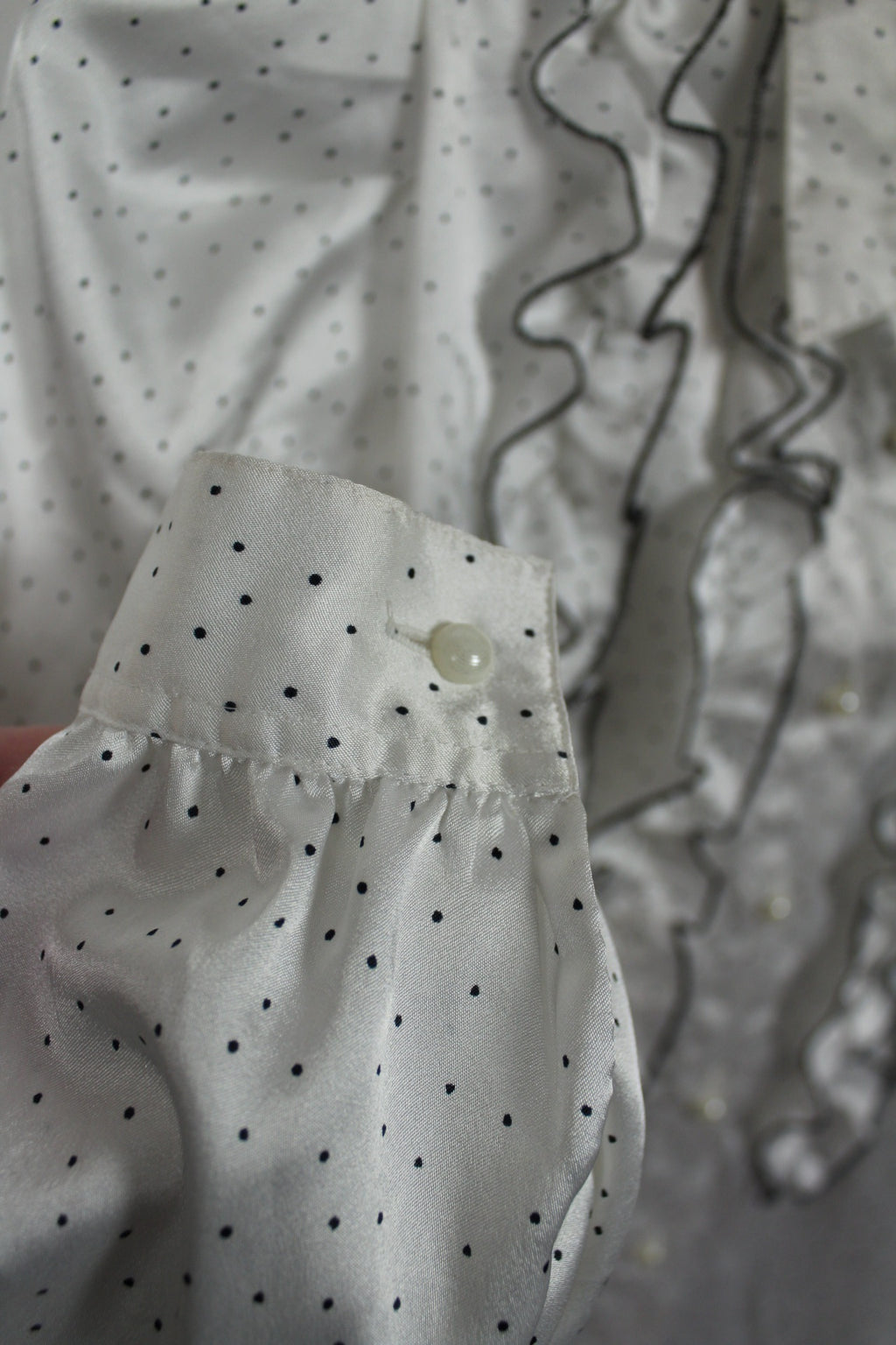 ✨Chemise vintage à volants Daniel Duval Paris - pois noir & satinée✨