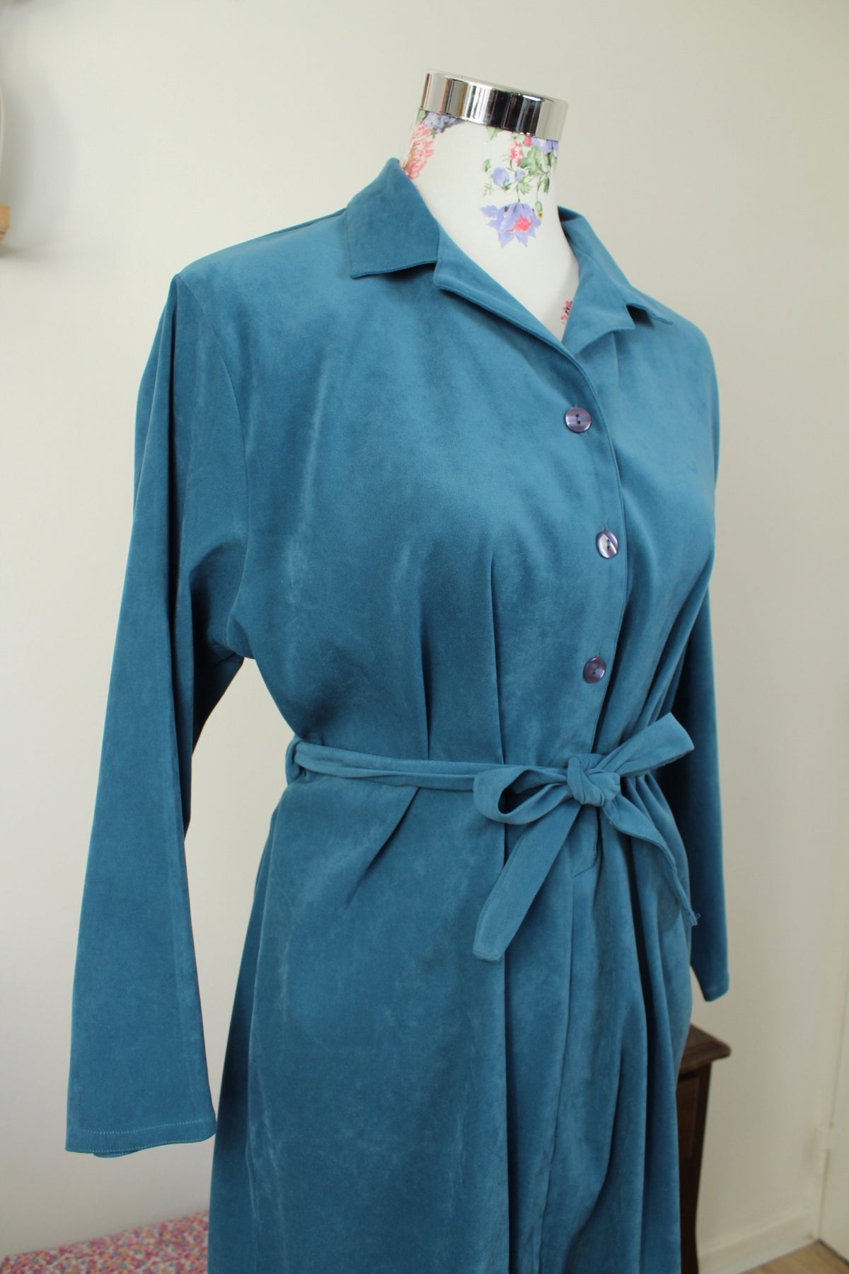 Robe bleu vintage années 90 velours lisse - esprit chemise ceinturée - Taille 40/42
