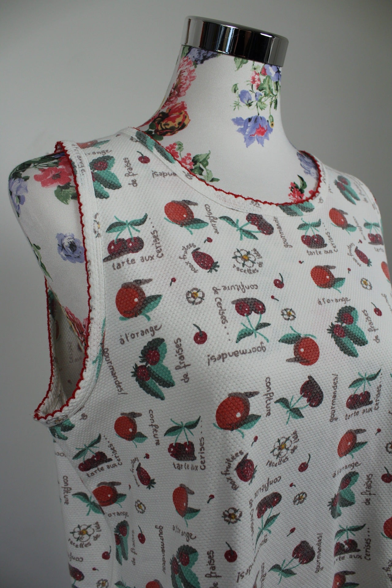 🌸🍒Débardeur vintage 70/80's fruits rouges & fleurs - Taille 40/42🍒🌸