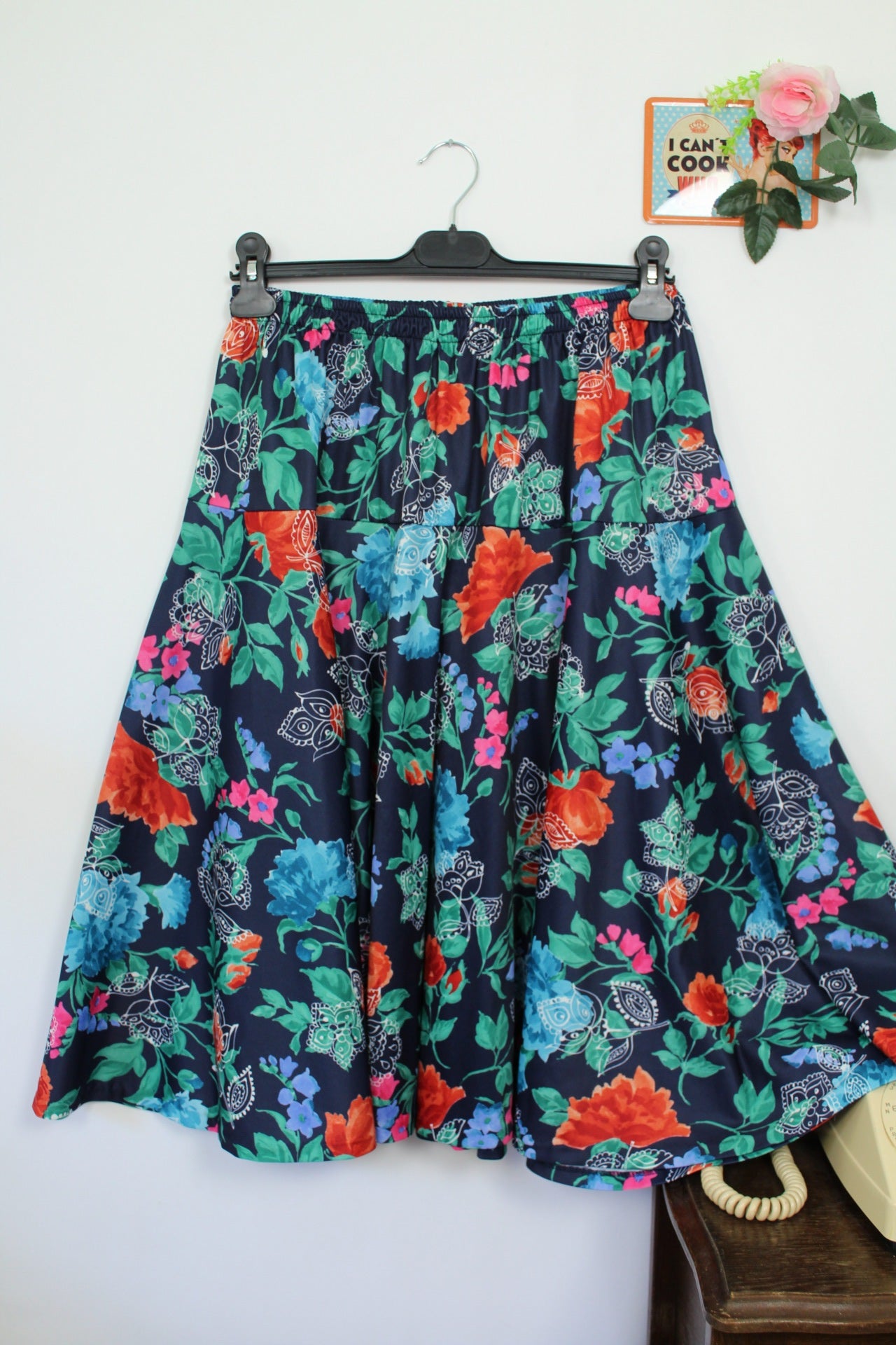 🍒🌸Jupe patineuse fleurie vintage 80's - Made in France - Taille 36 à 42🍒🌸