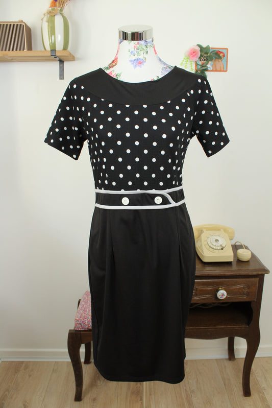 🌸🍒Robe rockabilly/pin-up à pois coupe cintrée - Taille 38🍒🌸
