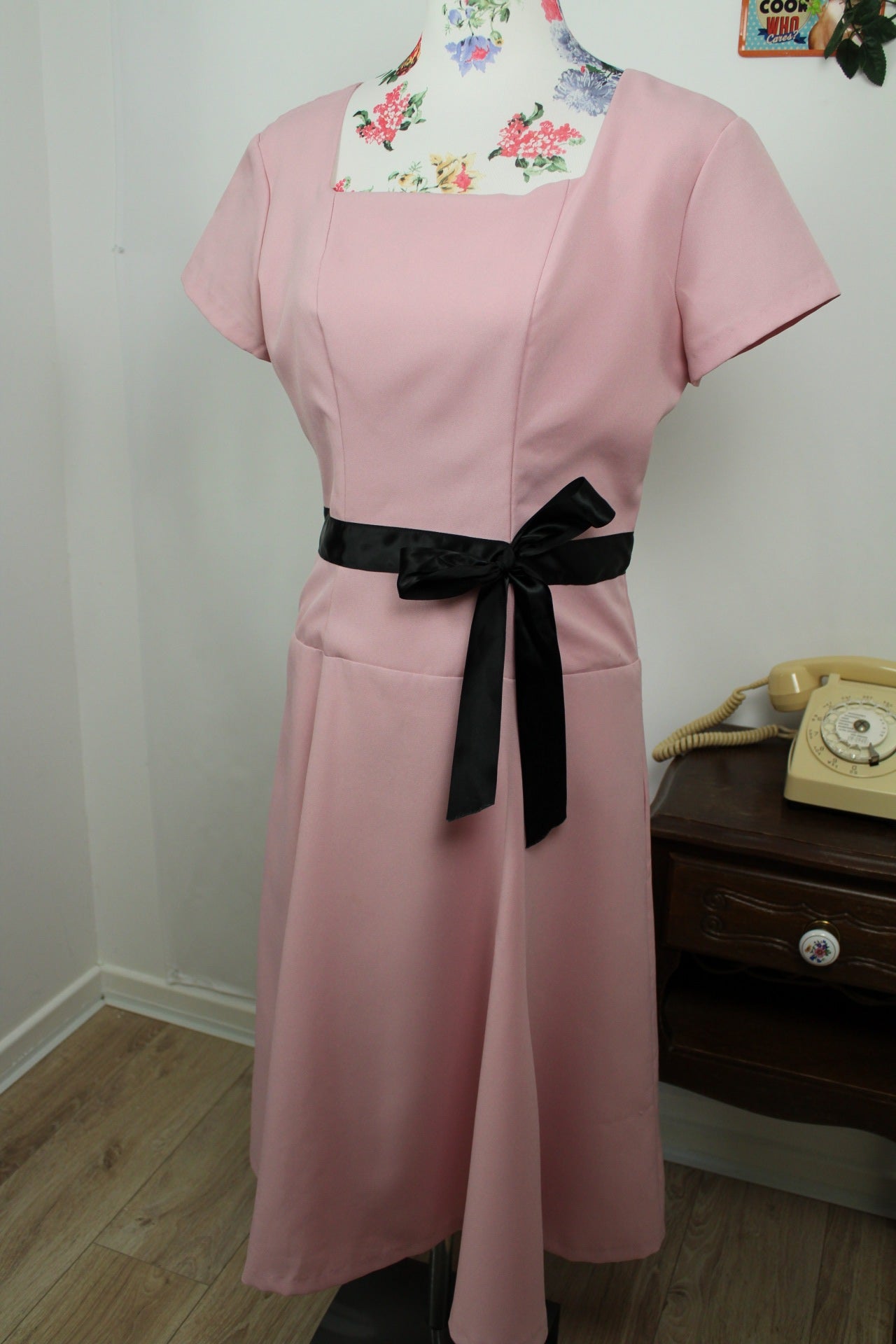 🌸🍒Robe rose poudrée années 2000 marque MIKAROSE inspiration rétro pin-up 50's - Taille 38🍒🌸