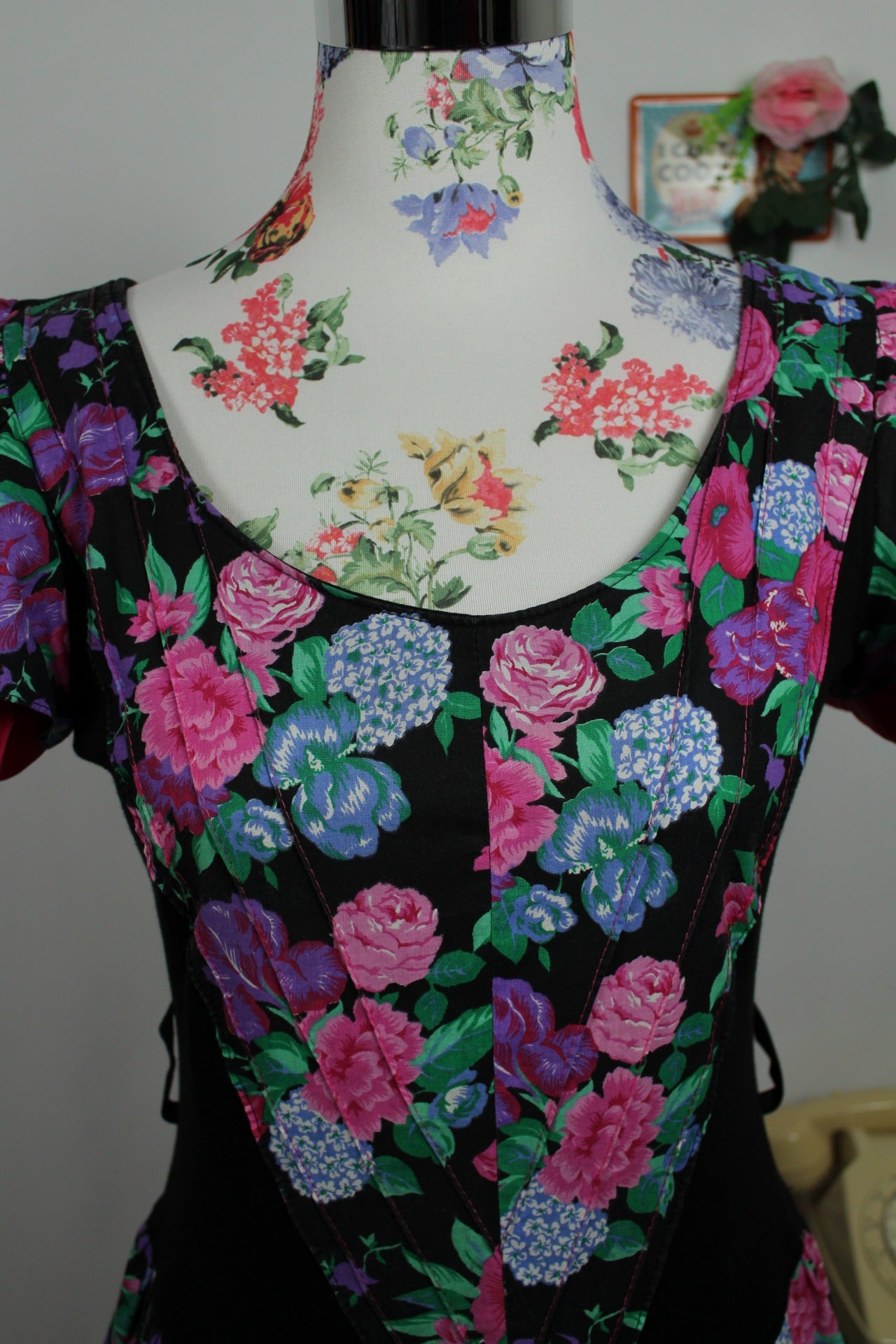 🌸🍒Robe vintage 80s plastron corset fleurie bohème romantique folk jupe évasée - Taille 36/38🍒🌸