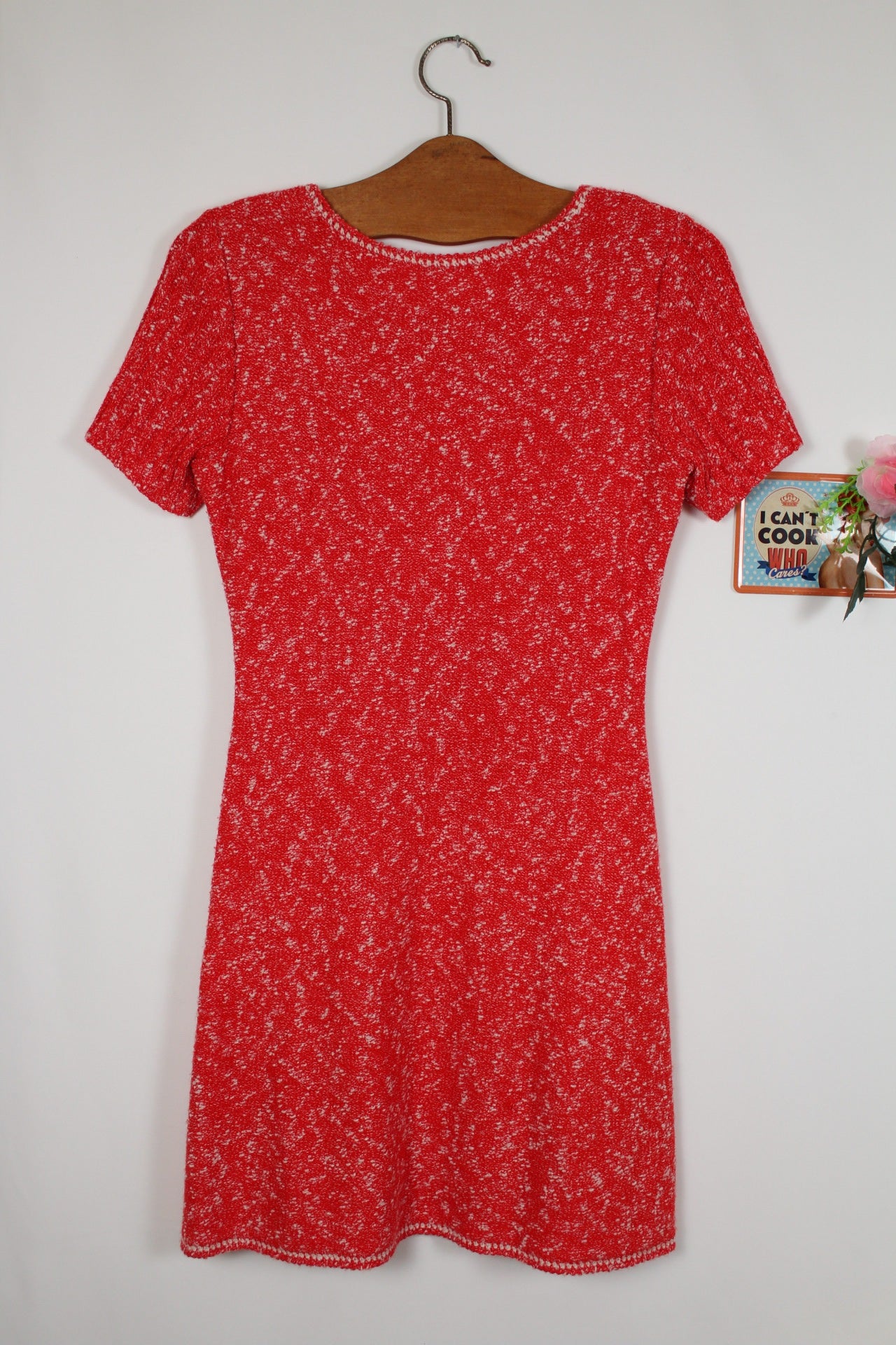 🌸🍒Robe pull vintage rouge 70's - motifs ajourés en V - Taille 36🍒🌸