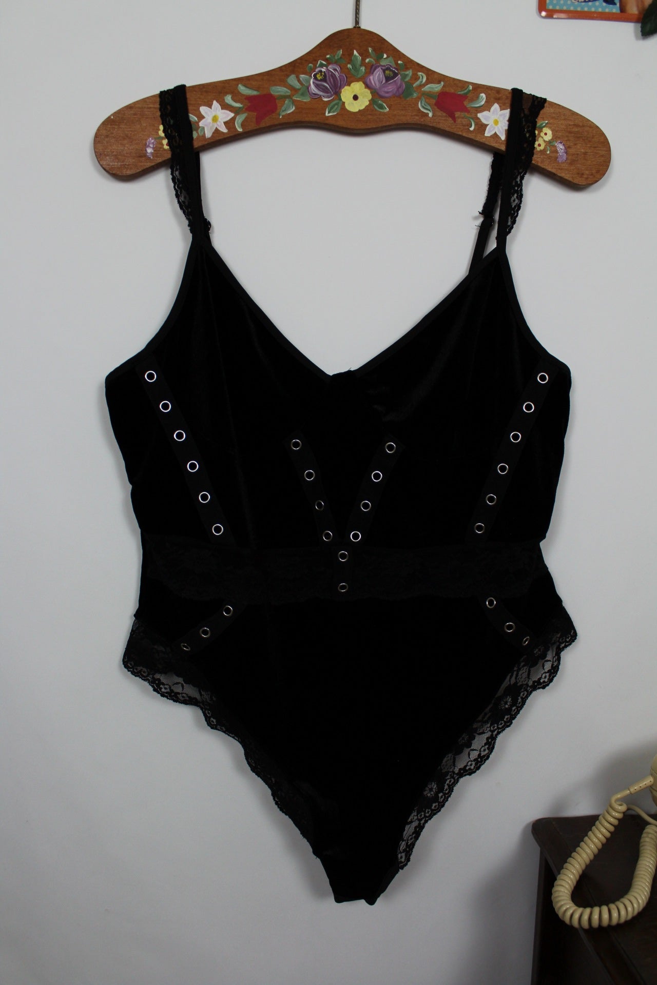 🌸🍒Body gothique velours noir & dentelle fleurie - ambiance dark romantique  - Taille 40🍒🌸