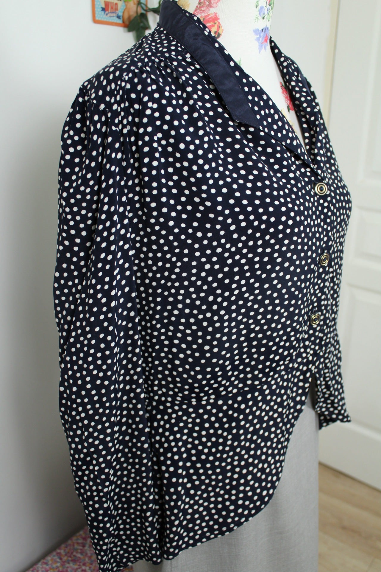 🌸🍒Blouse vintage 80's à pois pin-up - ourlet en V arrondi - Taille 40🍒🌸