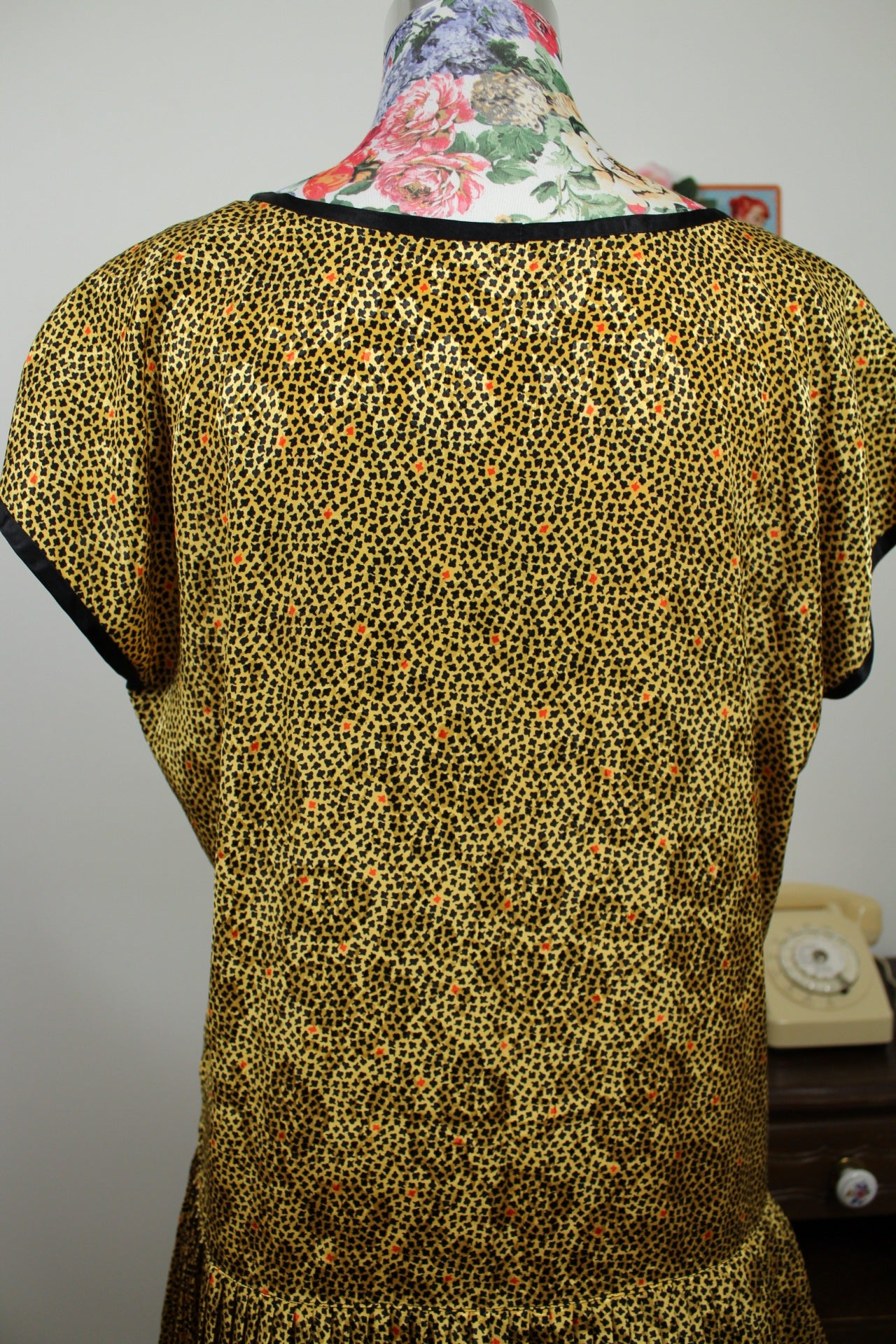 🌸🍒Robe vintage 80's petites fleurs & fleurs satinées jacquard - T.40/42🍒🌸