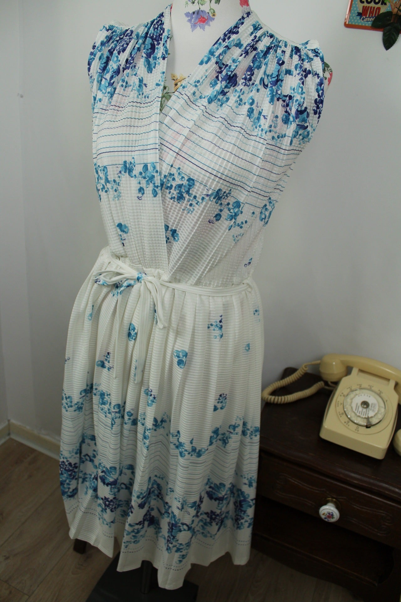 🌸🍒Robe plissée vintage 60/70's - motifs bulles d'eau - coupe pin-up esprit Marilyn - Taille 42/44🍒🌸