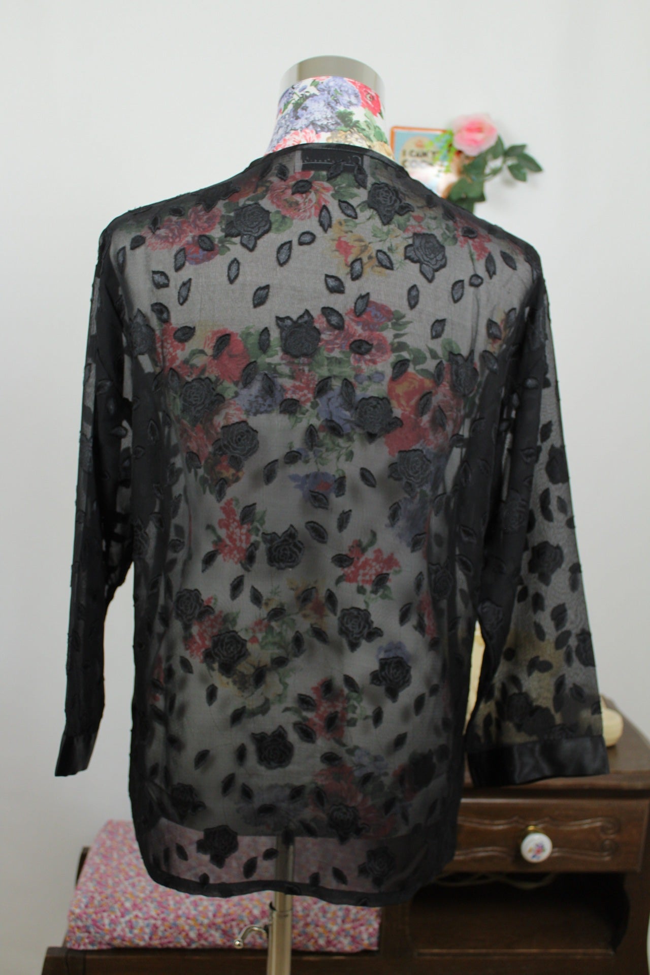 🌸🍒Blouse vintage 80's romantique roses & pétales - boutonnière satinée - Taille 36/38🍒🌸