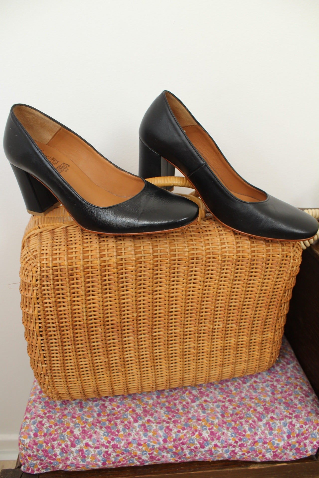 🌸🍒Escarpins rétro Les Fées de Bengale tout cuir & talon large - pointure 39🍒🌸