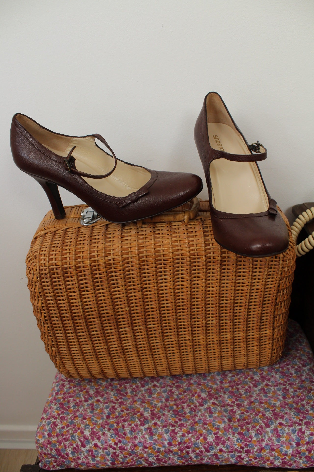 🌸🍒 Escarpins Shoeroom tout cuir marron - petit noeud pin-up & bride Mary Jane - pointure 39🍒🌸
