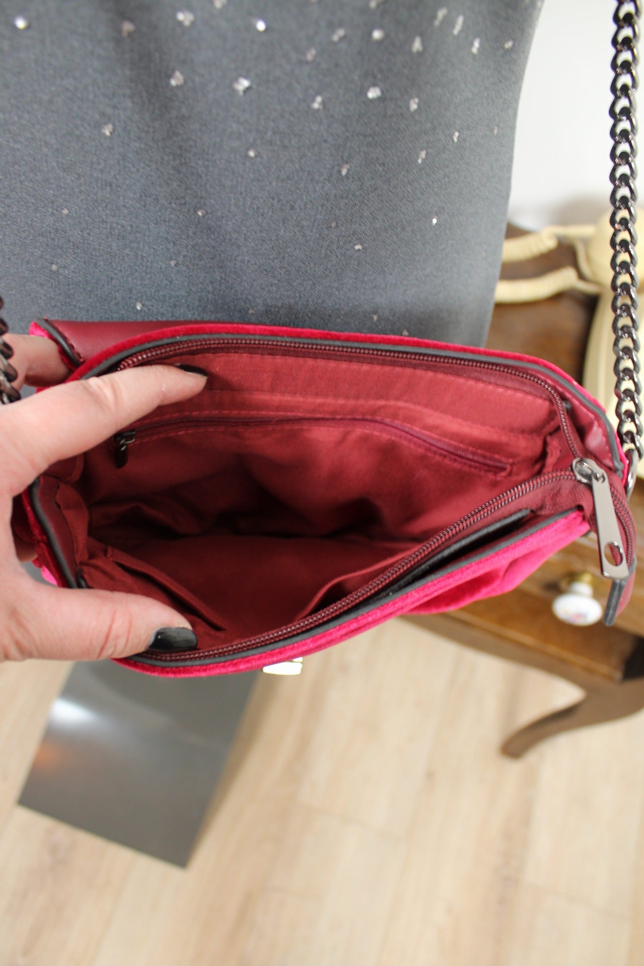 🌸🍒Sac de soirée velours framboise matelassé & perles nacrées🍒🌸