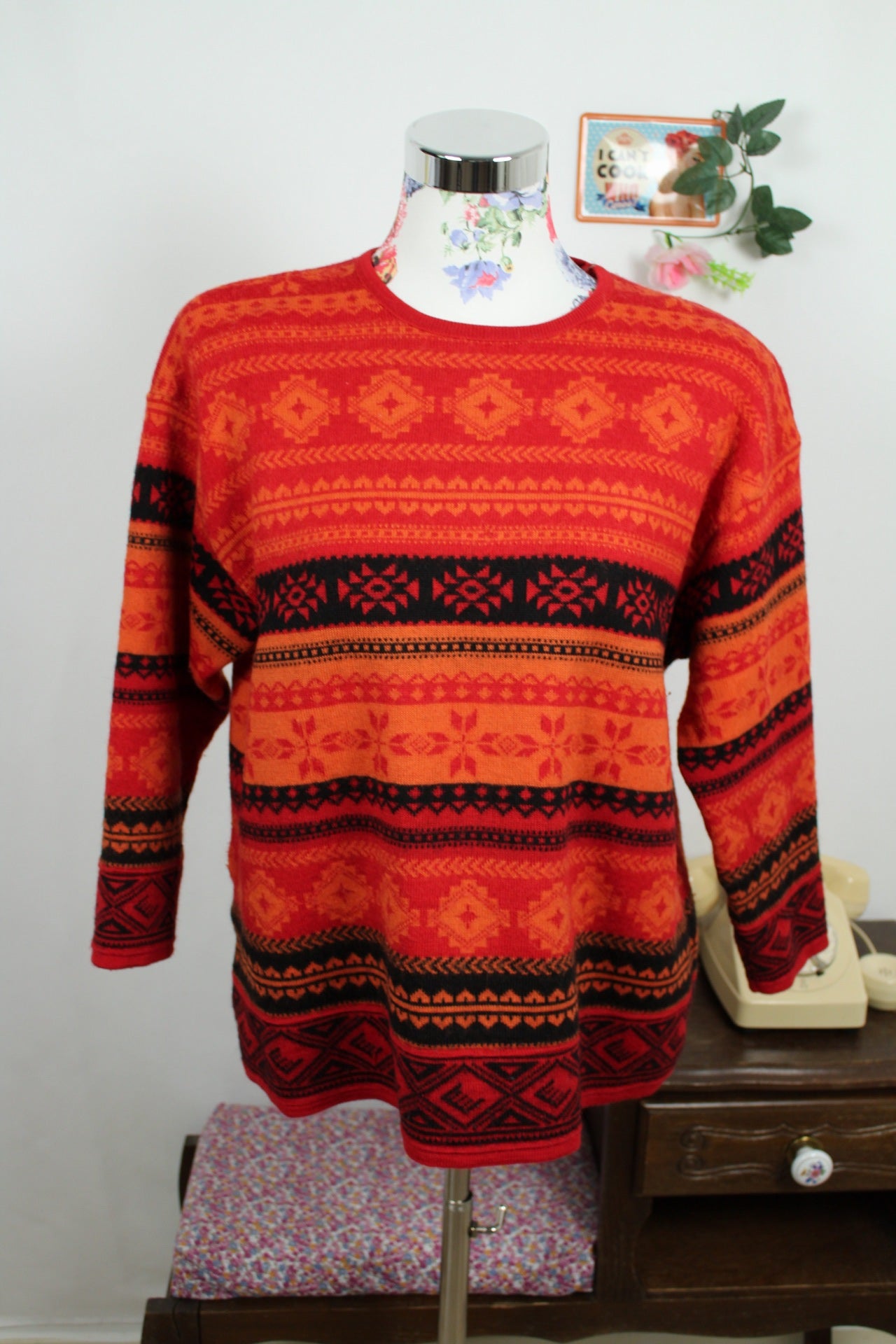 🌸🍒Pull vintage en laine 90's Symétrie rouge & noir - motifs graphiques - Taille 40/42🍒🌸