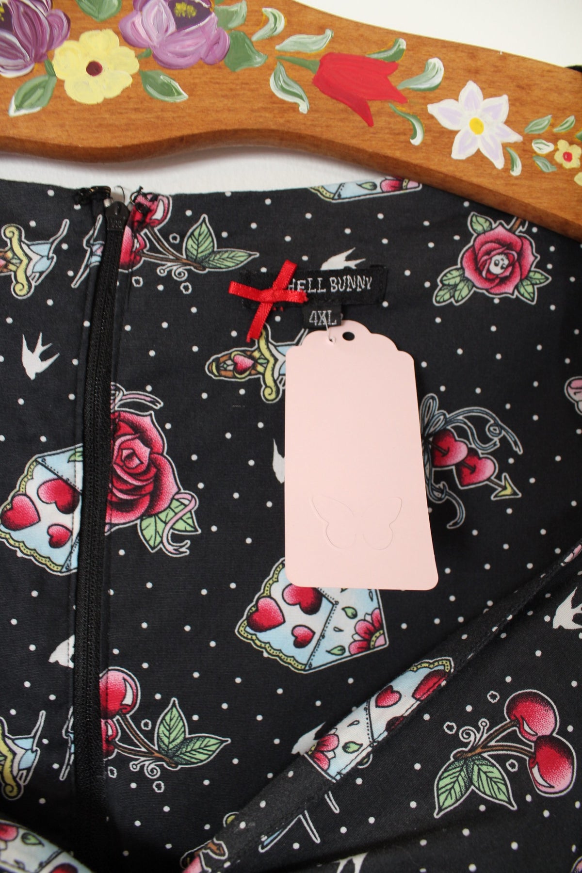 Robe pin-up/rockabilly Hell Bunny - pois, hirondelles & cerises - Taille 48