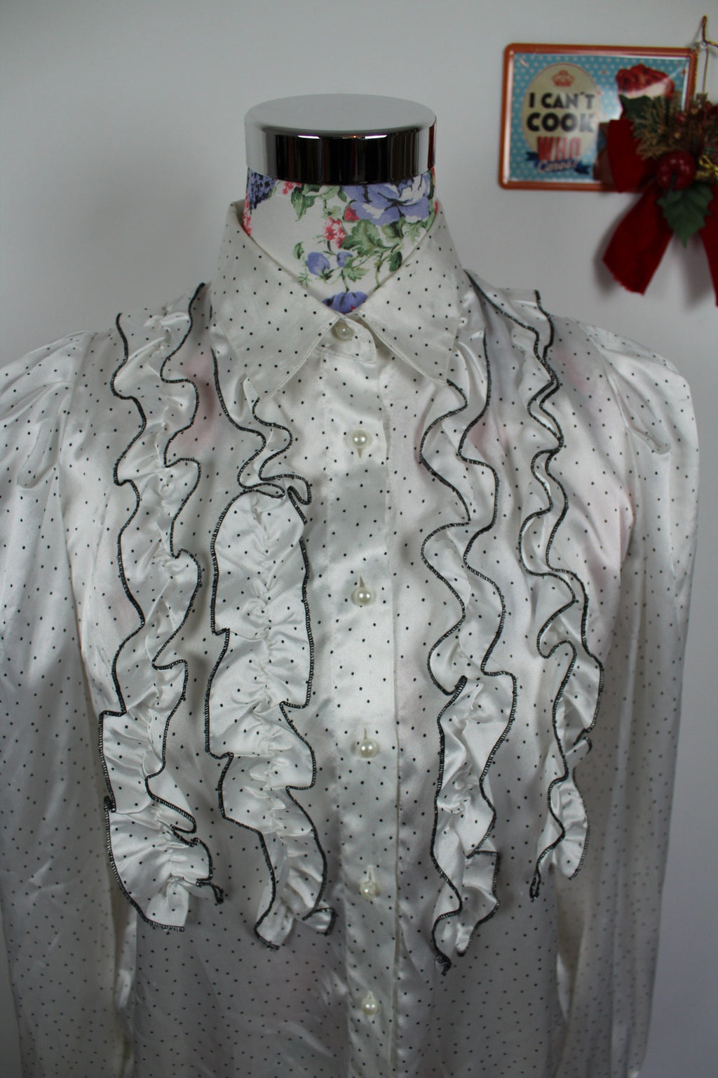 ✨Chemise vintage à volants Daniel Duval Paris - pois noir & satinée✨