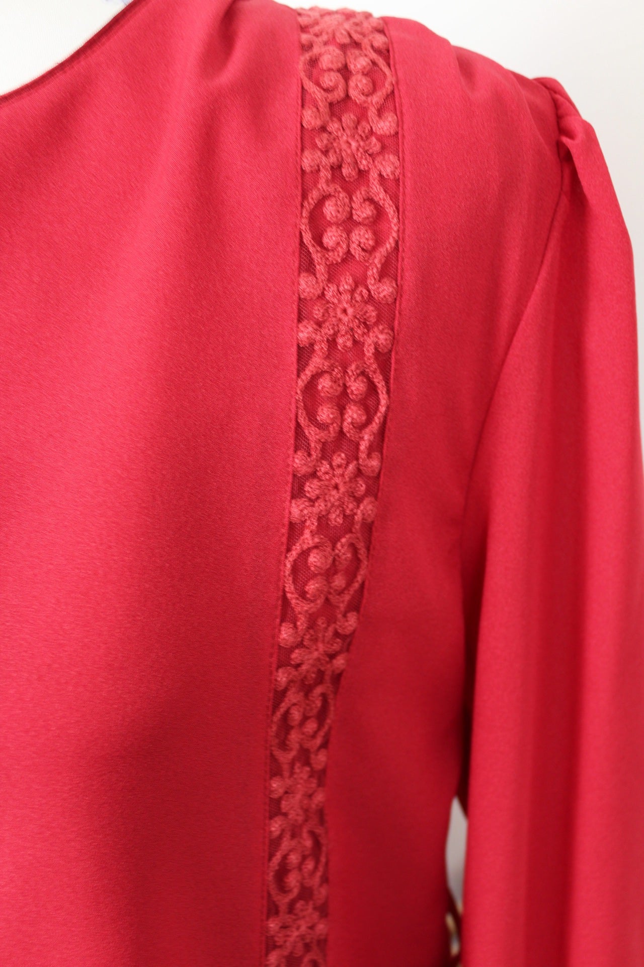 🌸🍒Blouse vintage 90's rouge romantique & broderies fleuries - Taille 40/42🍒🌸