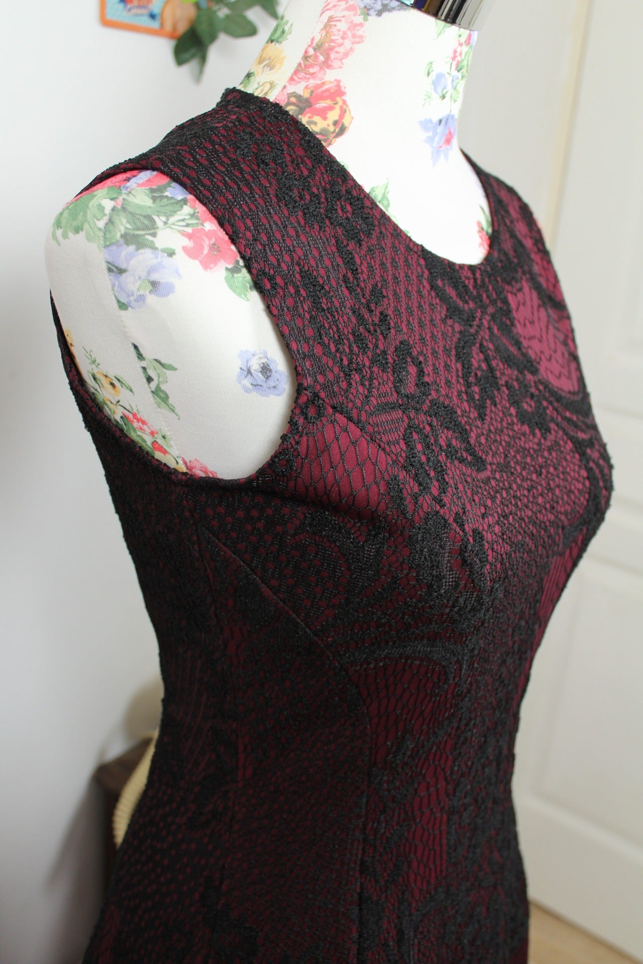 🌸🍒Robe patineuse vintage 90s/2000s pin-up/rockabilly en dentelle noire fleurie - Taille 36🍒🌸