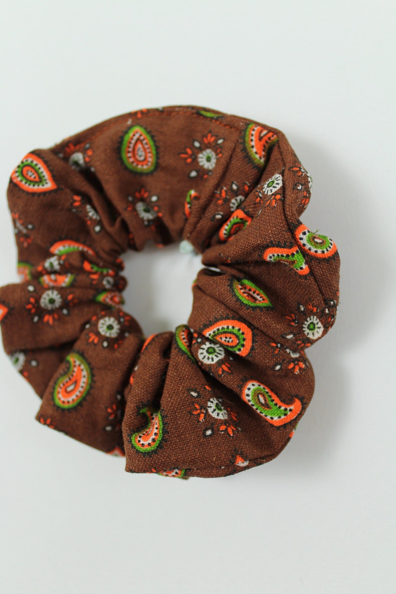 🎀Chouchou vintage années 70 motif paisley & rosaces🎀