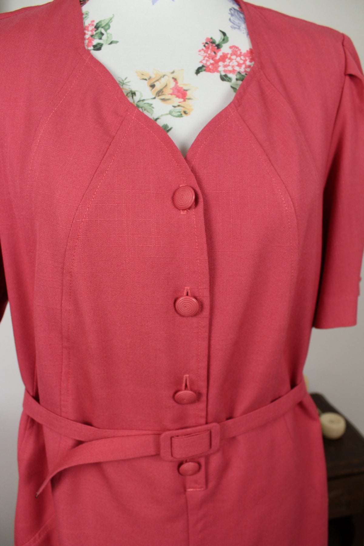 Robe vintage années 80 rose poudré coupe ceinturée - Taille 40/42