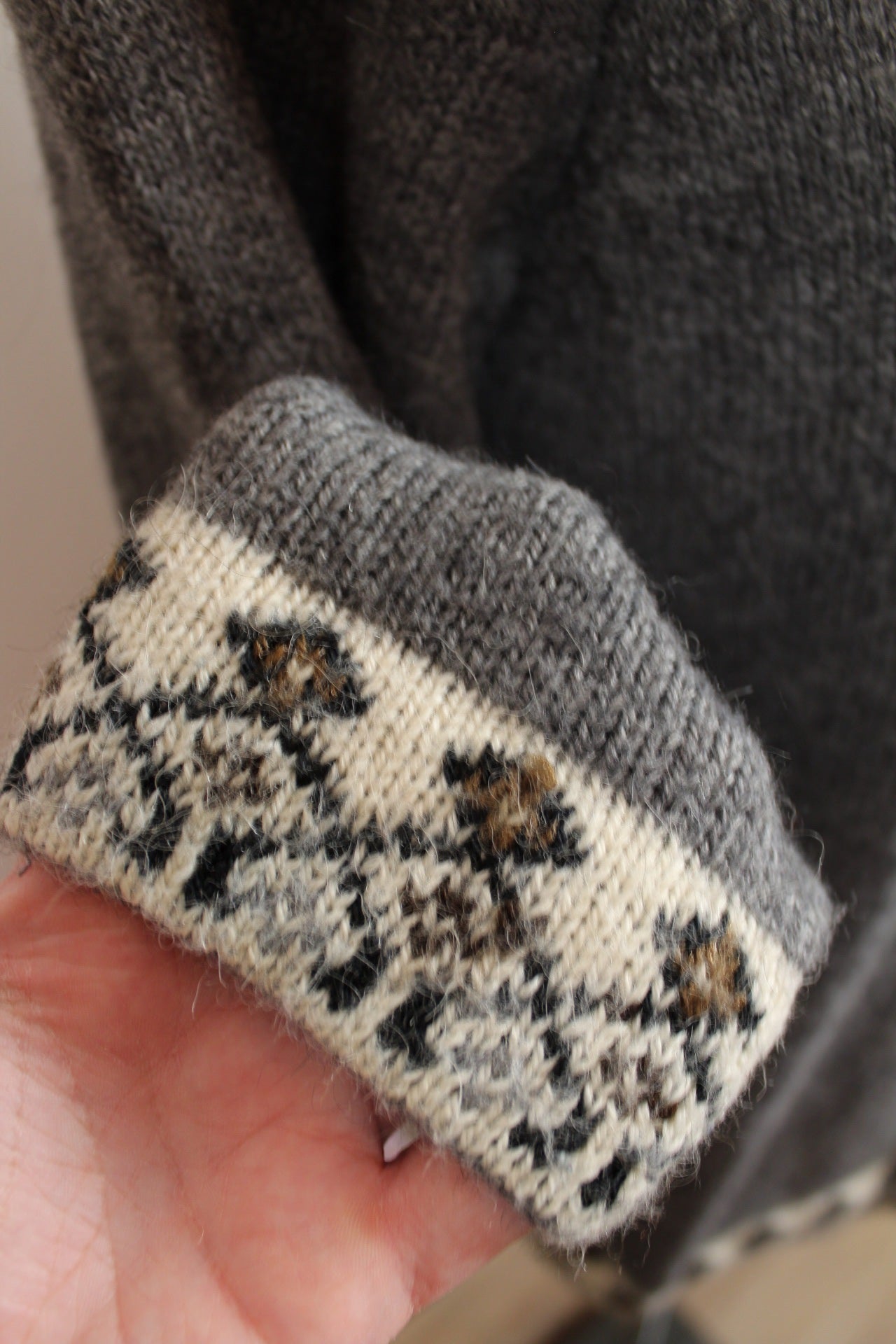 🌸🍒Pull vintage 80's gris motifs jacquard en laine angora🍒🌸