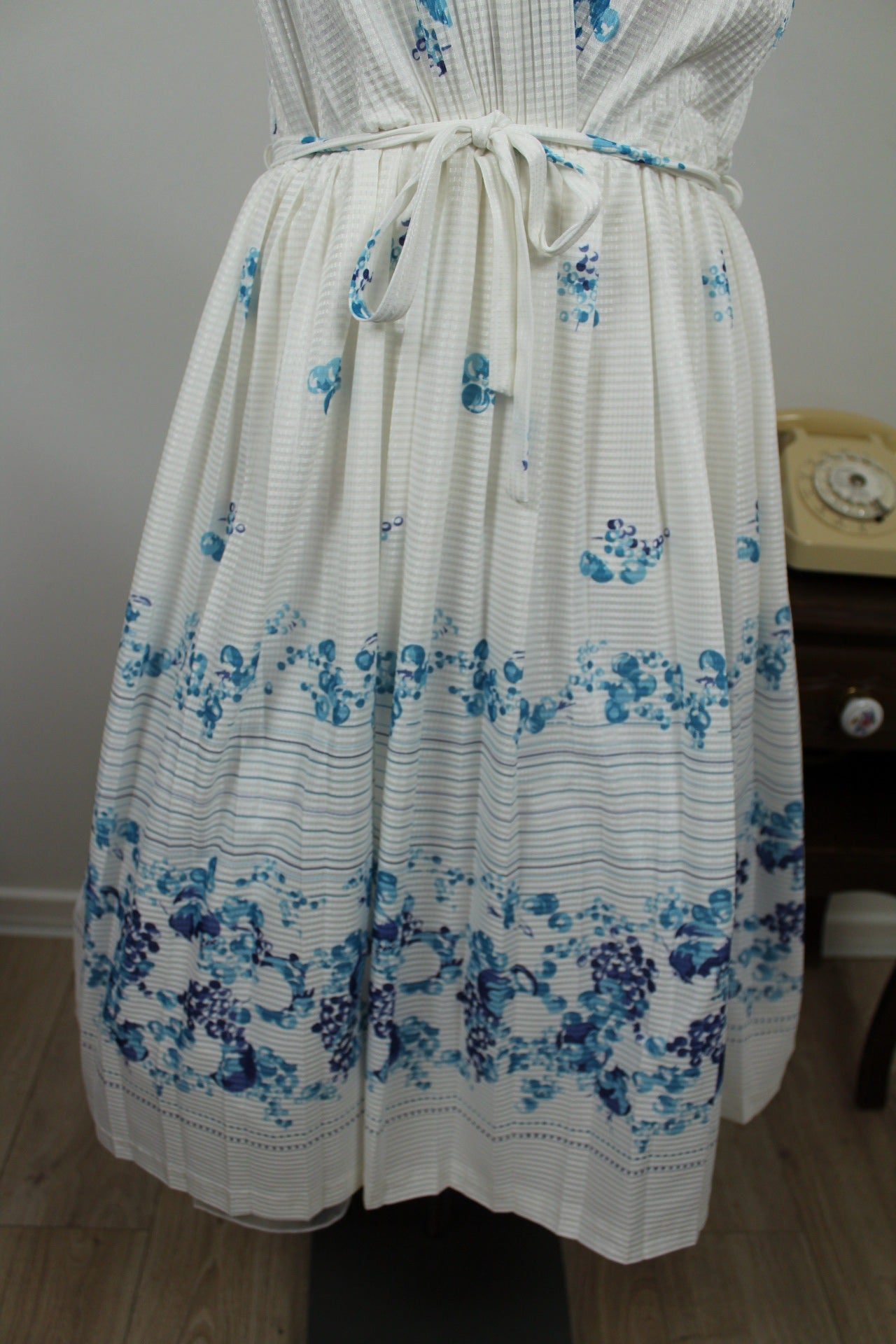 🌸🍒Robe plissée vintage 60/70's - motifs bulles d'eau - coupe pin-up esprit Marilyn - Taille 42/44🍒🌸