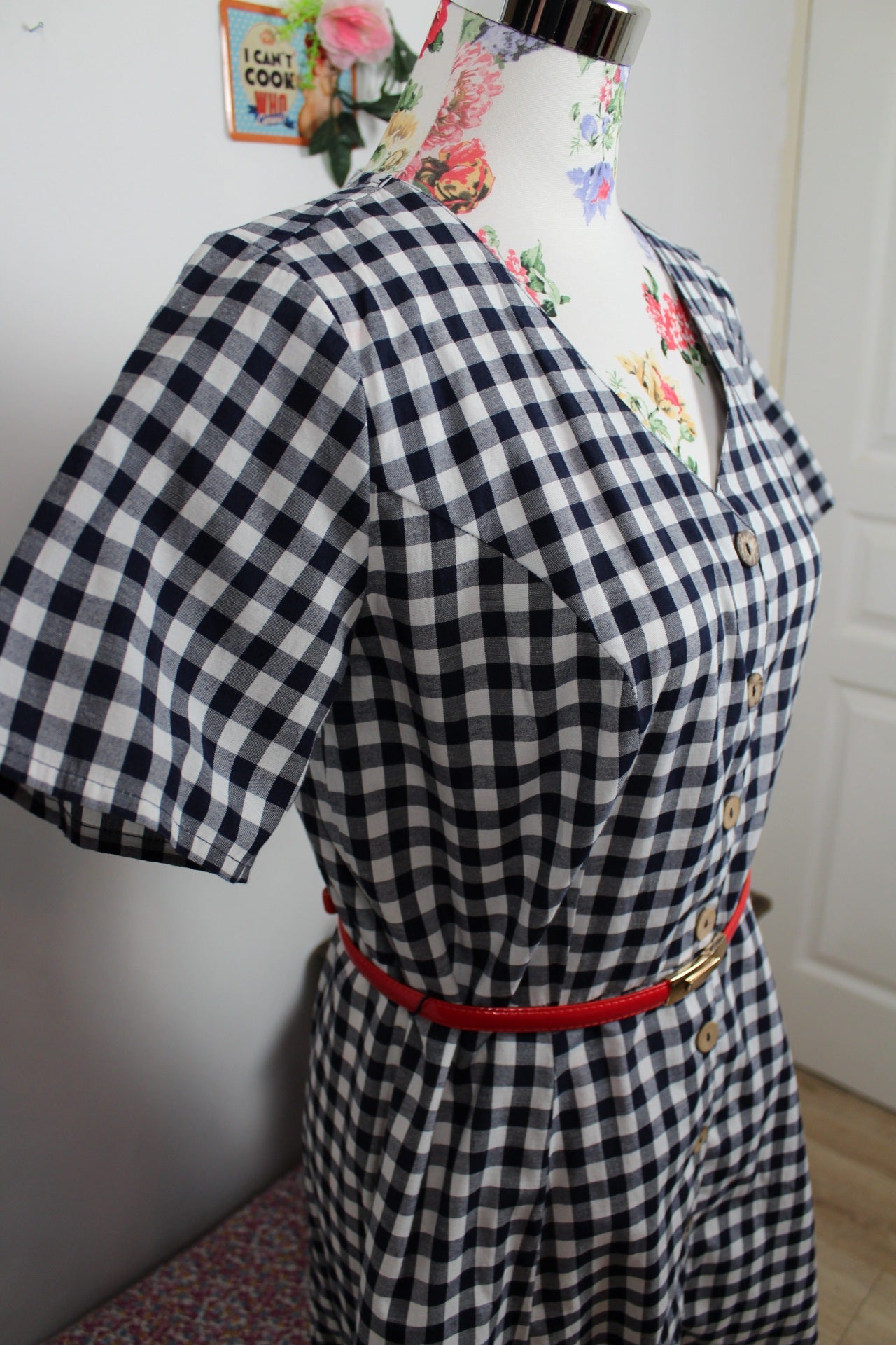 🍒🌸Robe pin-up rétro bohème vichy blanc et marine - boutons en bois - made in India - Taille 40/42🌸🍒