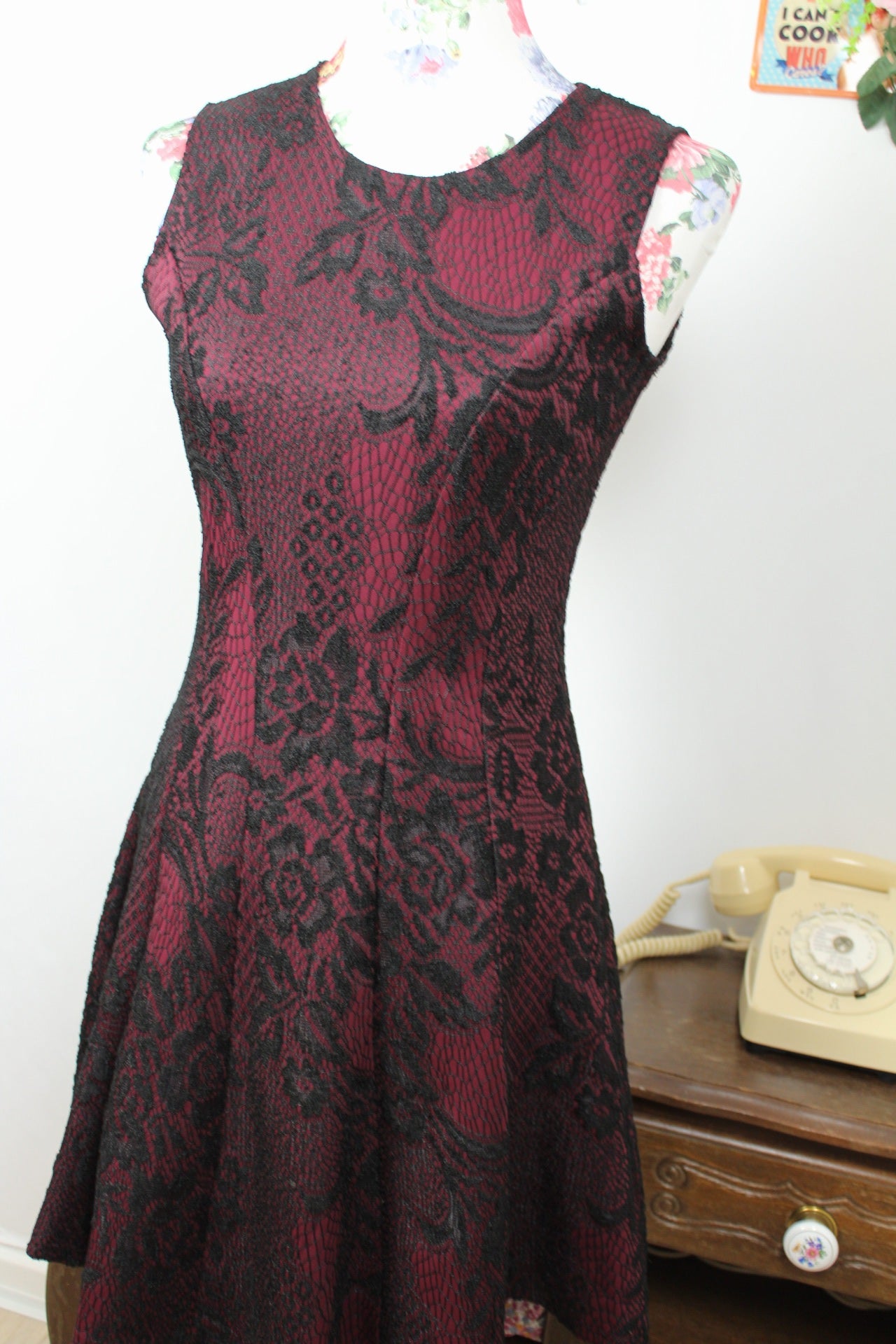 🌸🍒Robe patineuse vintage 90s/2000s pin-up/rockabilly en dentelle noire fleurie - Taille 36🍒🌸