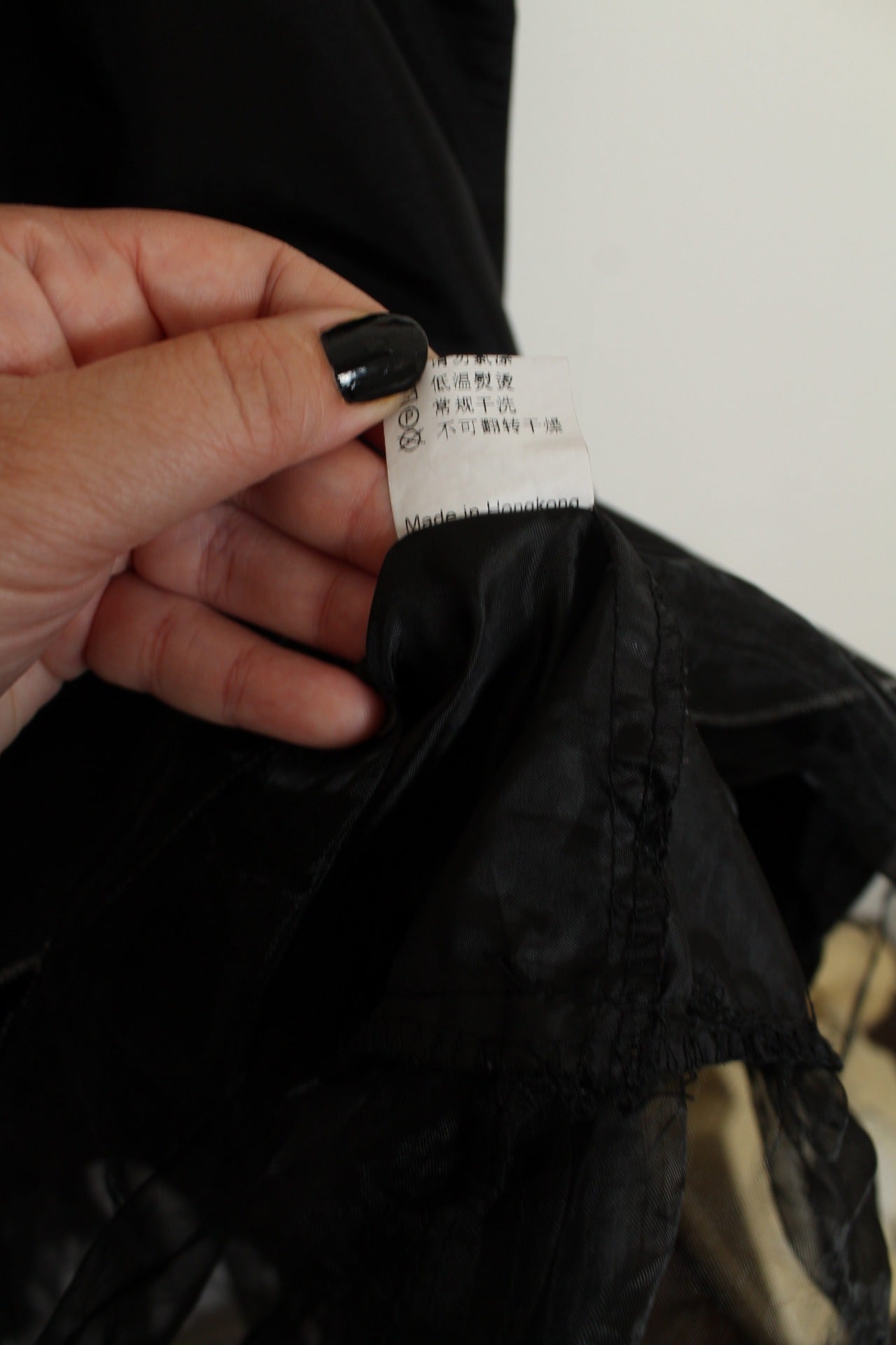 🌸🍒Robe noire satinée dark romance - nœud & jupon intégré - Taille 38/40🍒🌸